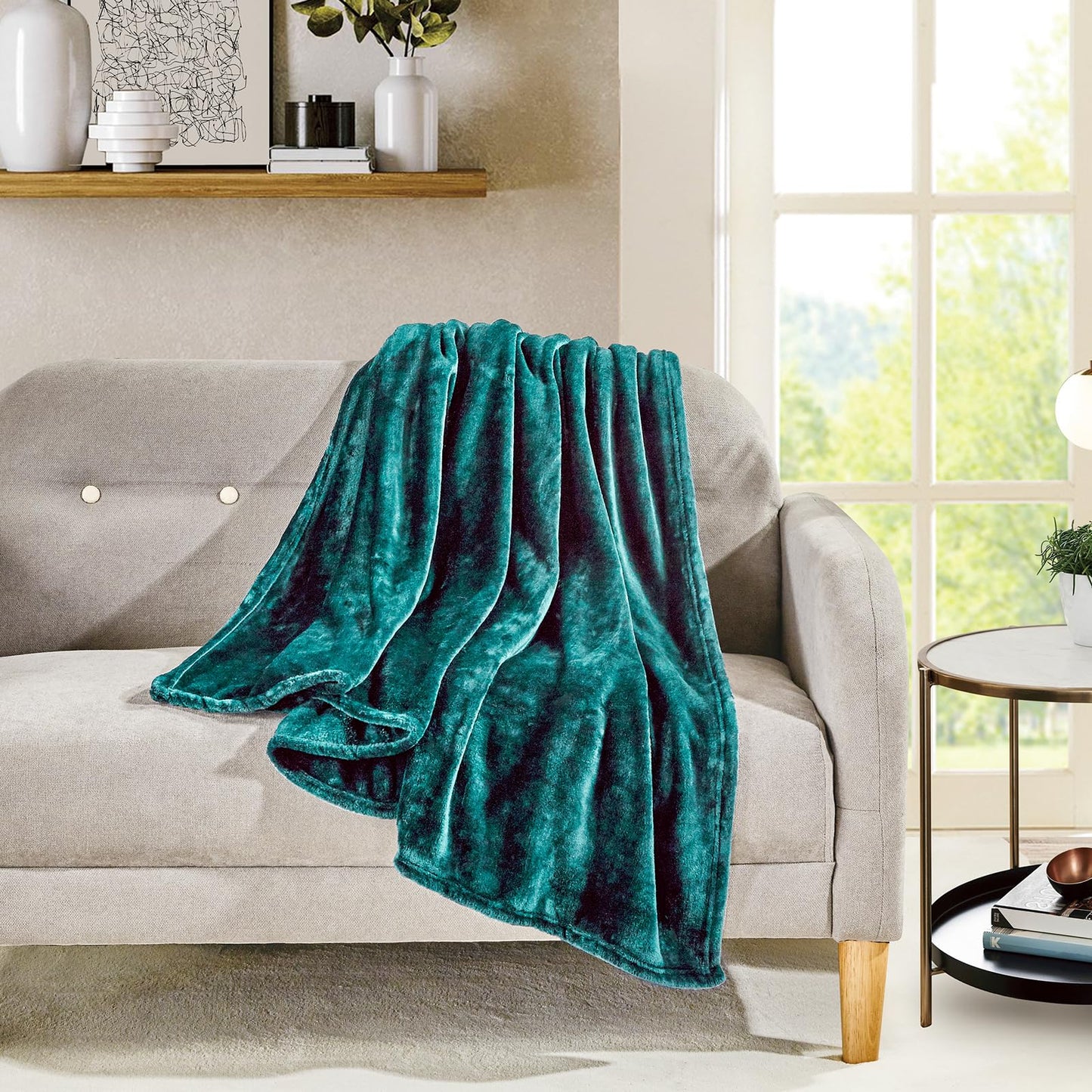 BOURINA Fleece Blanket Flannel Throw Blanket (Teal,Throw Size) Lightweight Cozy Microfiber Blanket for Sofa, Couch, Bed, Camping, Travel, 50x60 inches