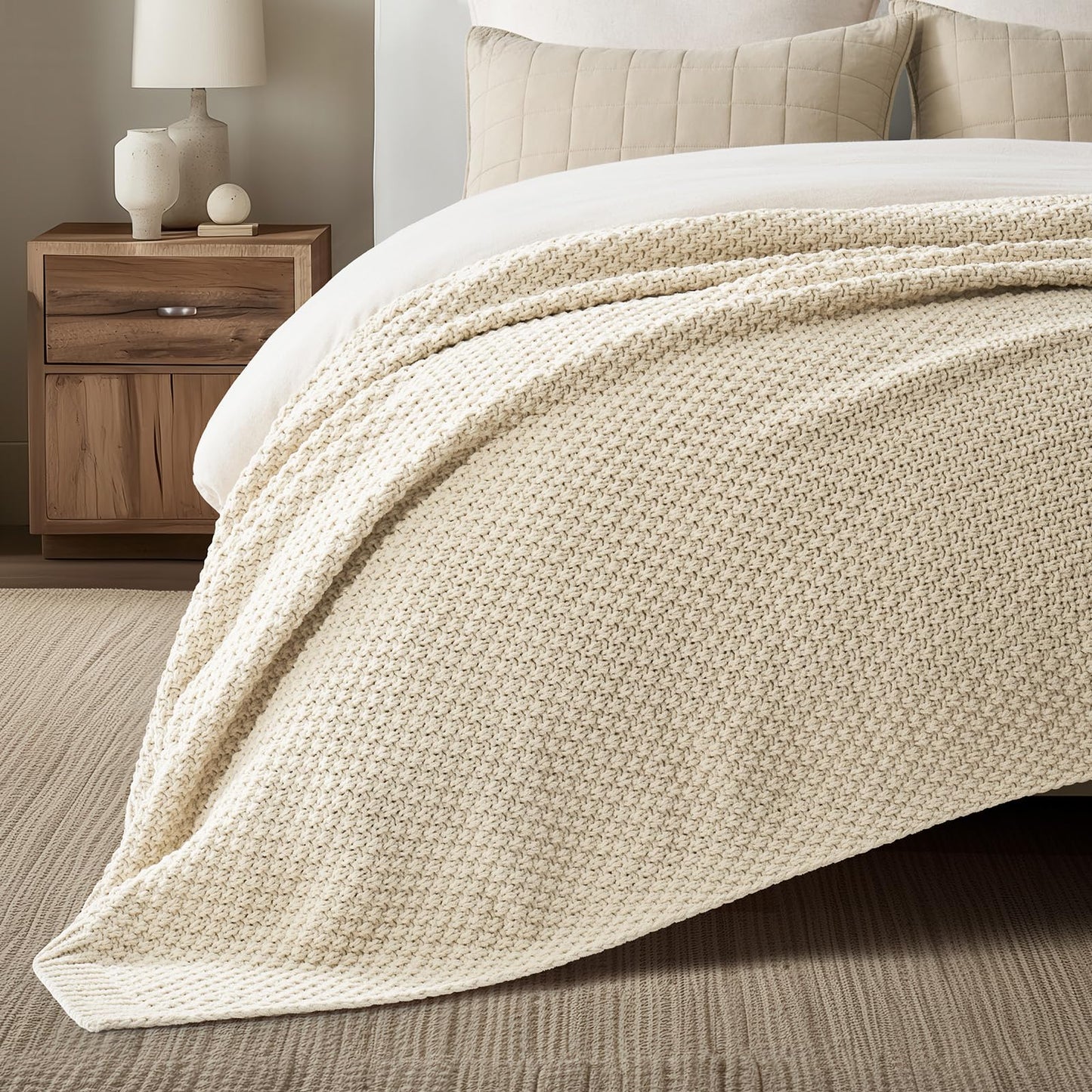 EVERGRACEHOME Chunky Chenille Knit Throw Blanket for Couch, Soft Luxurious Oversized Queen Moss Stitch Blanket for Bed, Cozy Farmhouse Knitted Throw for Sofa, Beige, 90" x 90"