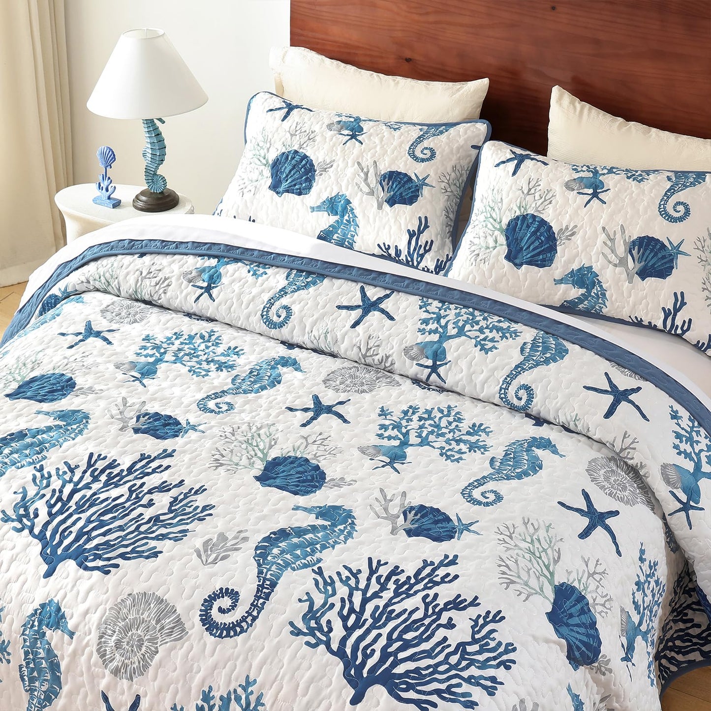 Djoymock Coastal King Size Quilt Set 3 Pcs, Summer Blue Beach Theme Quilts with Pillowcases Reversible Microfiber Ocean Bedding Set Nautical Bedspreads Coverlet Lightweight Comforter for All Season
