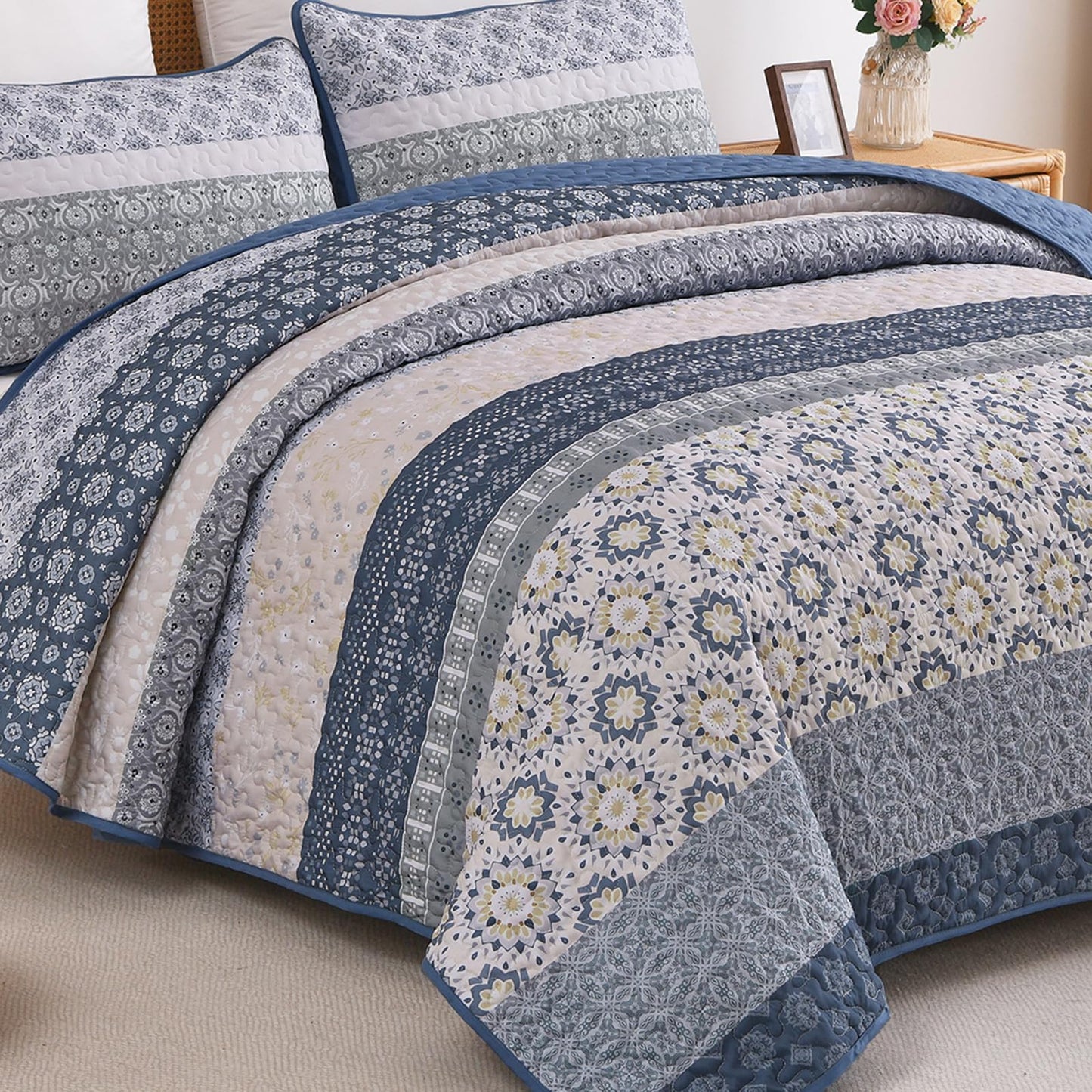 WONGS BEDDING Boho Quilt Set Queen, Bohemian Striped Patchwork Bedspread Coverlet Set with 2 Pillowcases,Lightweight Microfiber Floral Bedding Set 96"×90"
