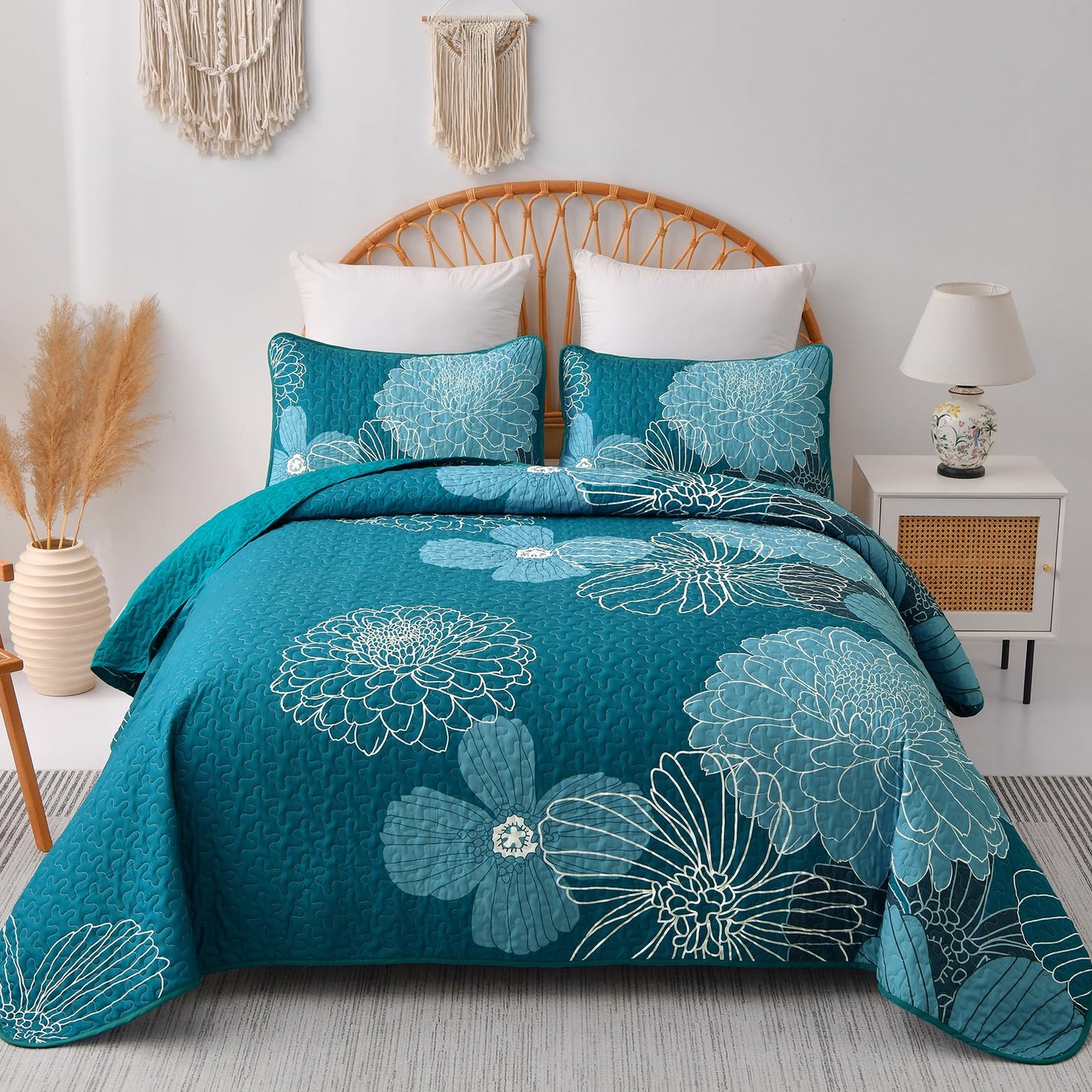 Queen Quilt Sets Teal Floral Pattern Quilt Bedding Set, 3 Pieces Botanical Quilt Bedspread Coverlet Set, Soft Microfiber Boho Flower Bed Coverlet Bedding Set for All Season(96" x 90)