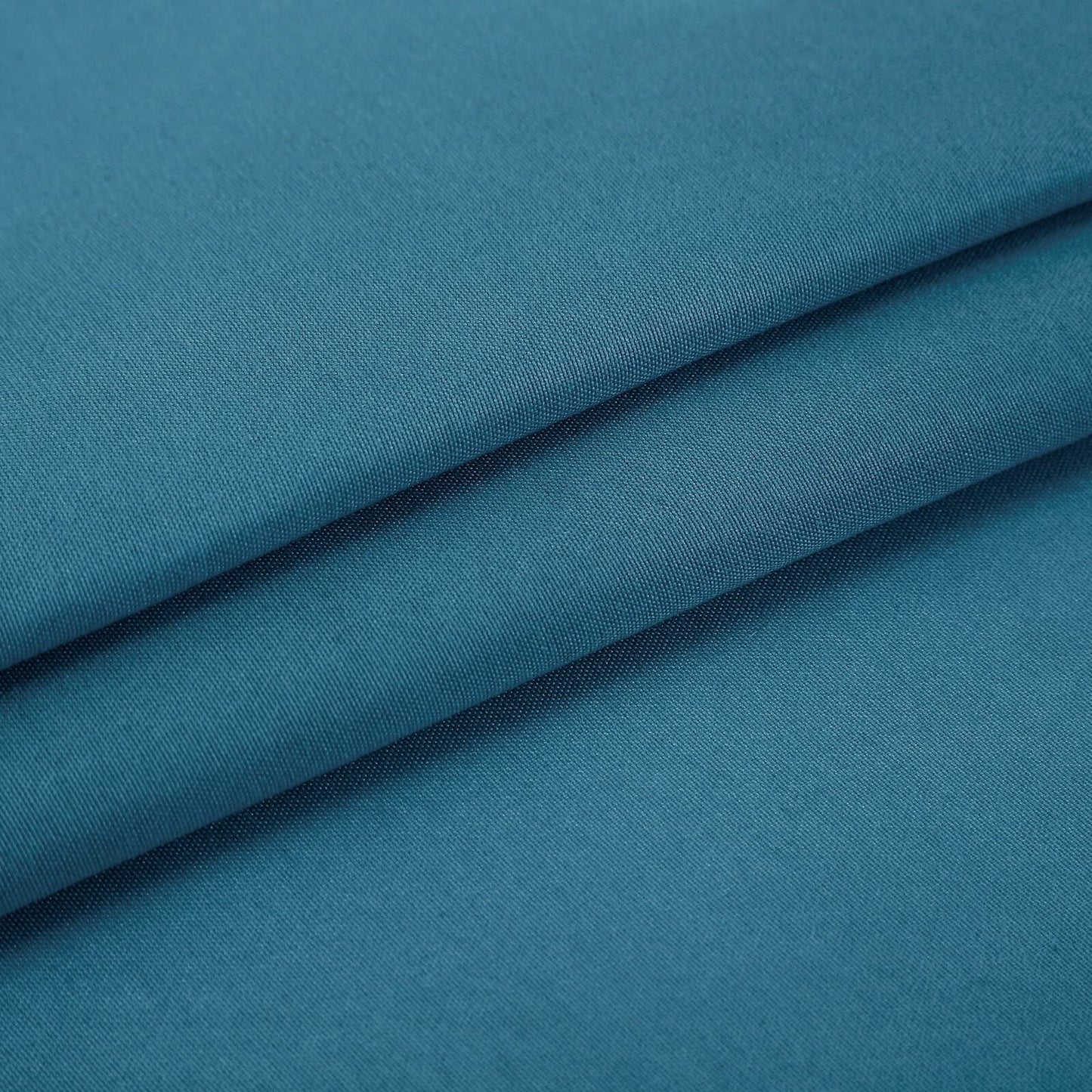NHNHN Fitted Sheet-Deep Pockets-Soft Microfiber-Easy Care-Shrinkage and Fade Resistant-Fitted Sheets Queen Size for Girl Woman Teens Kids-Only 1 Fitted Sheet (Queen, Turquoise)