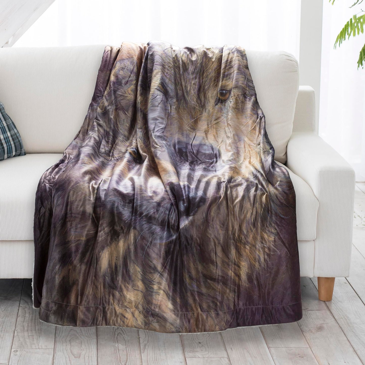 Sherpa Fleece Throw Blanket - Wolf Print Pattern, Lightweight Hypoallergenic Bed or Couch Soft Cozy Plush Blanket for Adults and Kids by Lavish Home