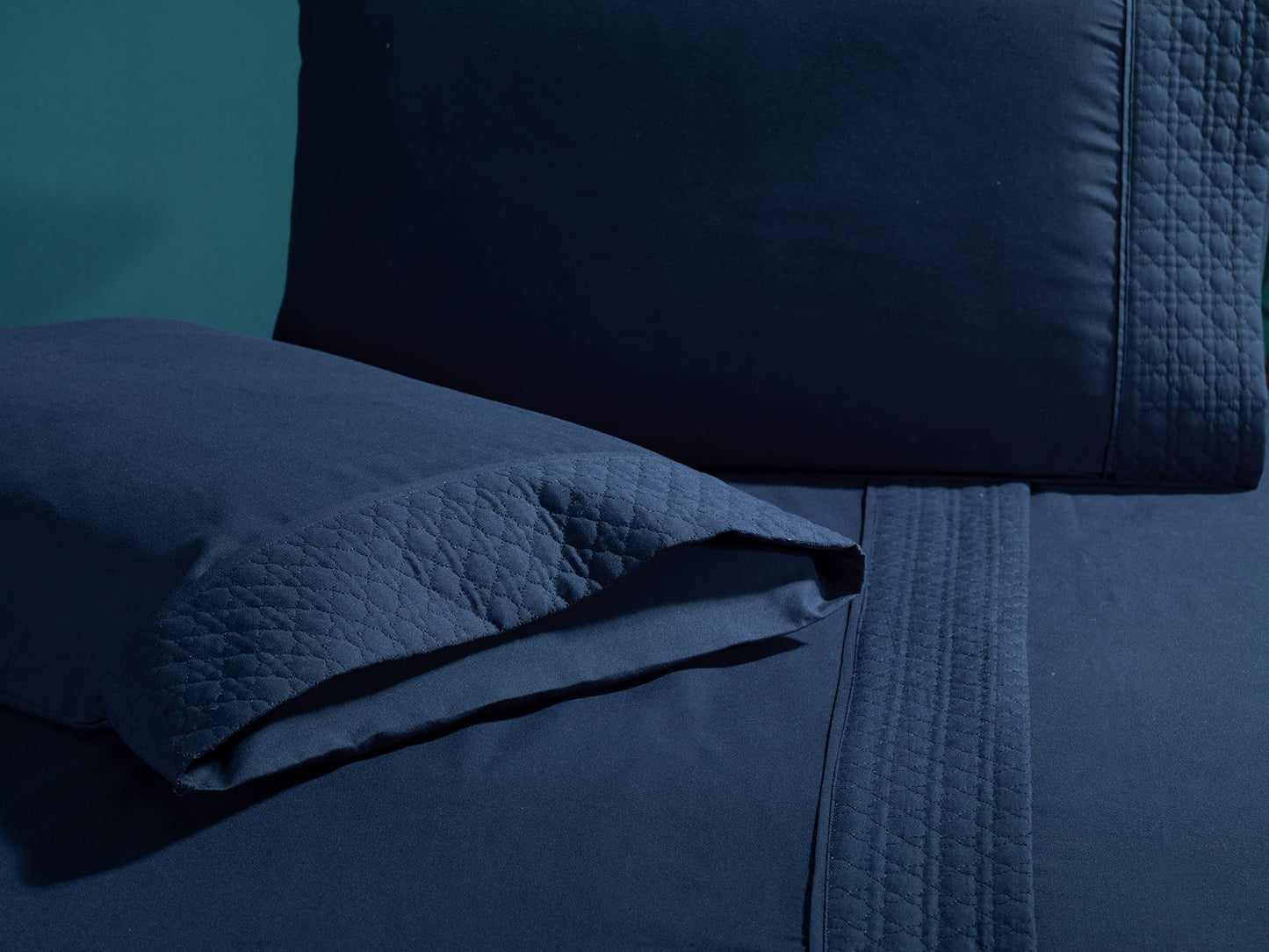 Elegant Comfort Luxury Soft Coziest 4-Piece Bed Sheet Set 1500 Thread Count Egyptian Quality Wrinkle Resistant Beautiful Quilted Design on Flat Sheet and Pillowcases King, Navy