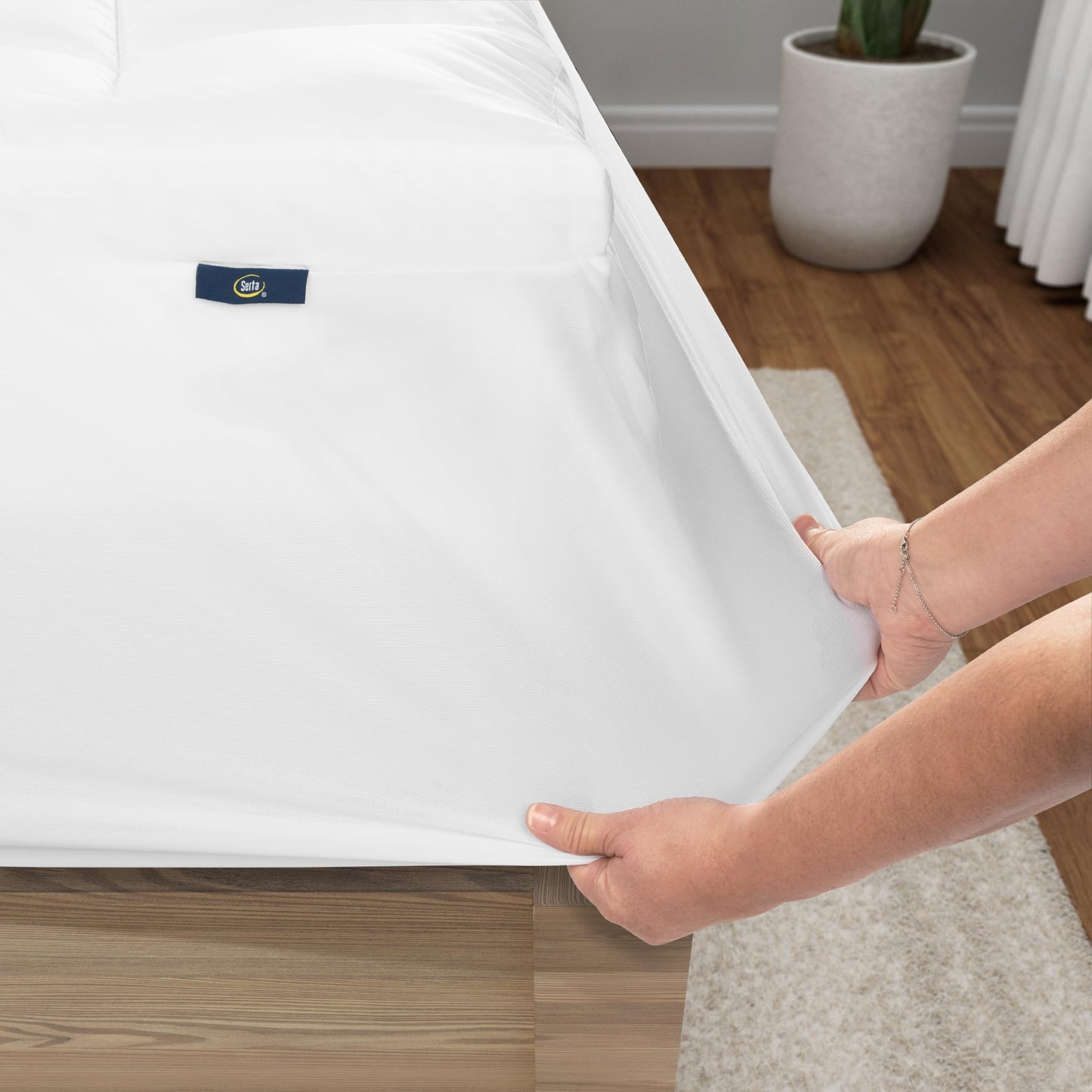 Serta Memory Flex Soft Mattress Topper, 2" Pillow Top Mattress Pad, Cushioning Stain Resistant Mattress Protector with 15" Pocket for Secure Fit, Machine Washable, King, White