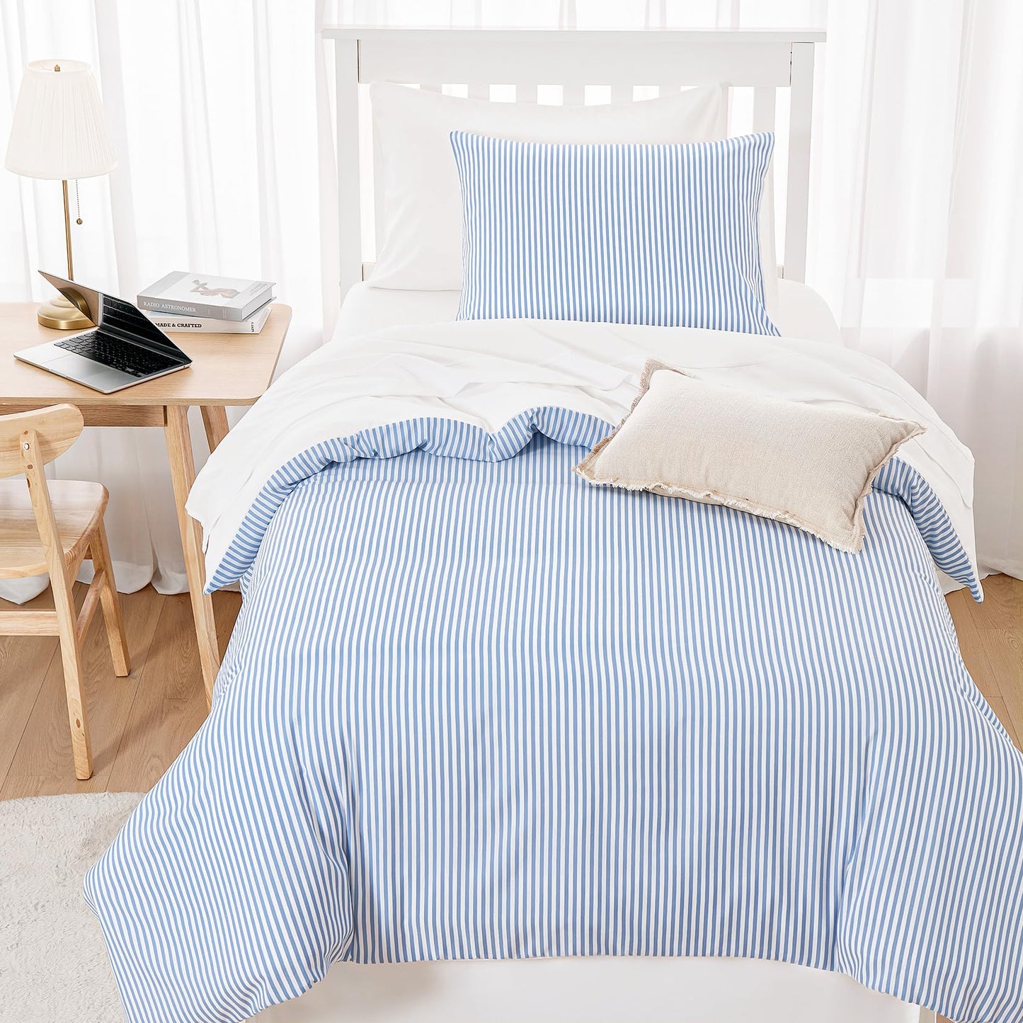 Wake In Cloud - Striped Comforter Set, Ticking Stripe Vertical Pinstripe Neutral Farmhouse Pattern Printed, Soft Lightweight Bedding, 3 Pieces, Blue White, Twin/Twin XL Size