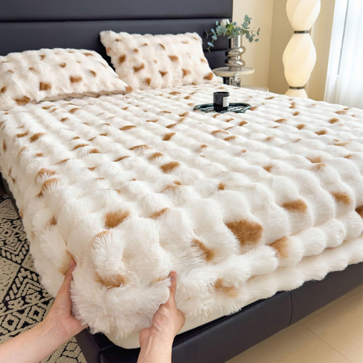 Elastic Bed Sheets, Milk Velvet Fitted Sheet, Winter Warm Mattress Cover, Faux Rabbit Fur Fitted Sheets, Fluffy Mattress Protector Bedspread, Machine Washable and Non-Fade(F,2 Pillowcases)
