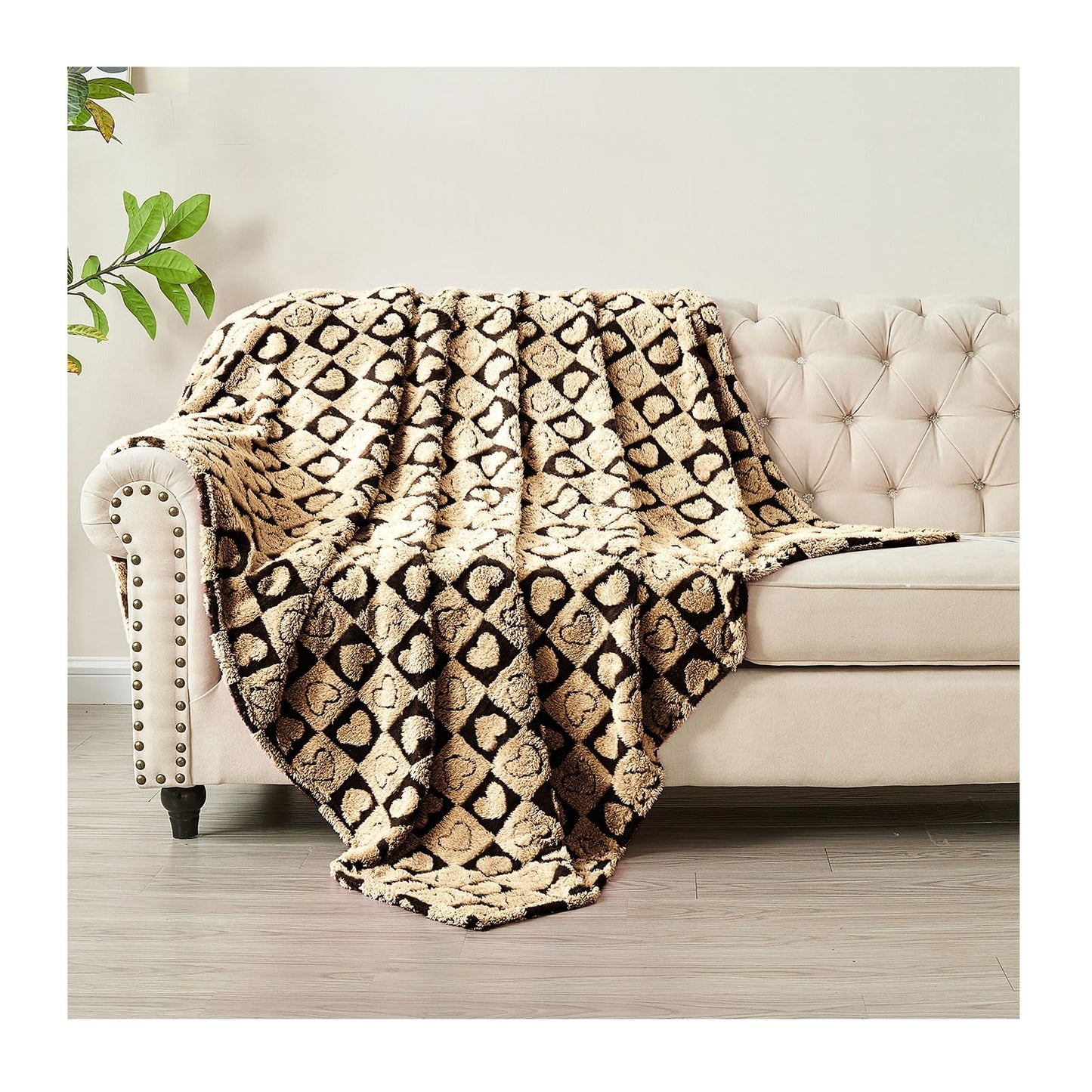 FY FIBER HOUSE Throw Blankets with Heart Checkered,Soft Warm Blankets for Lover Mom Father Gifts,Washable Lightweight Fuzzy Blanket for Couch Sofa Bed Office All Season(Black Brown,60"x80")