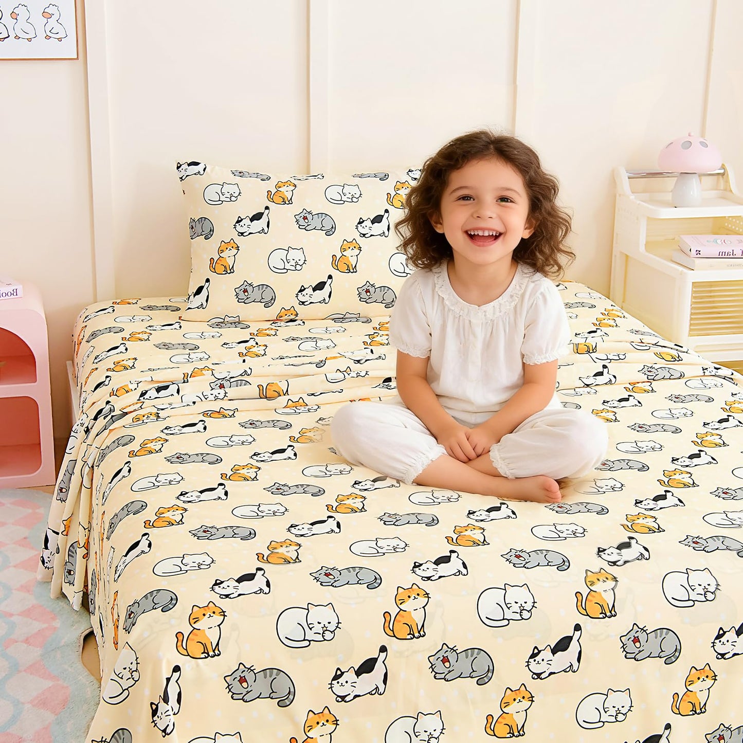 MICORAL Kids Twin Sheet Set, 3 Pieces Sheets for Boys & Girls, Soft Printed Microfiber Bed Sheets, Deep Pocket Cozy Toddler Bedding Set, Beige Cats