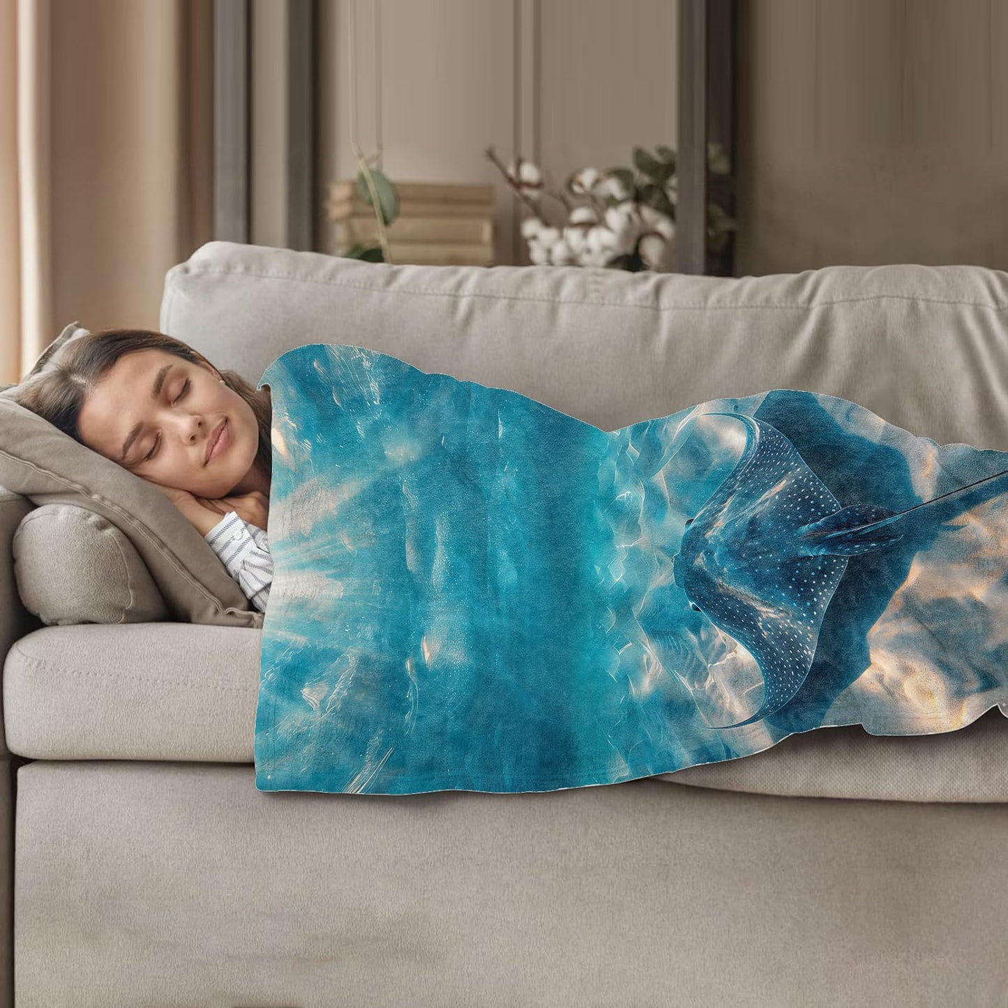 Plistiz Blue Ocean Stingray Throw Blanket 50x60, Fish Theme Blankets for Living Room Decor, Soft Flannel Stingray Gifts for Adults and Kids