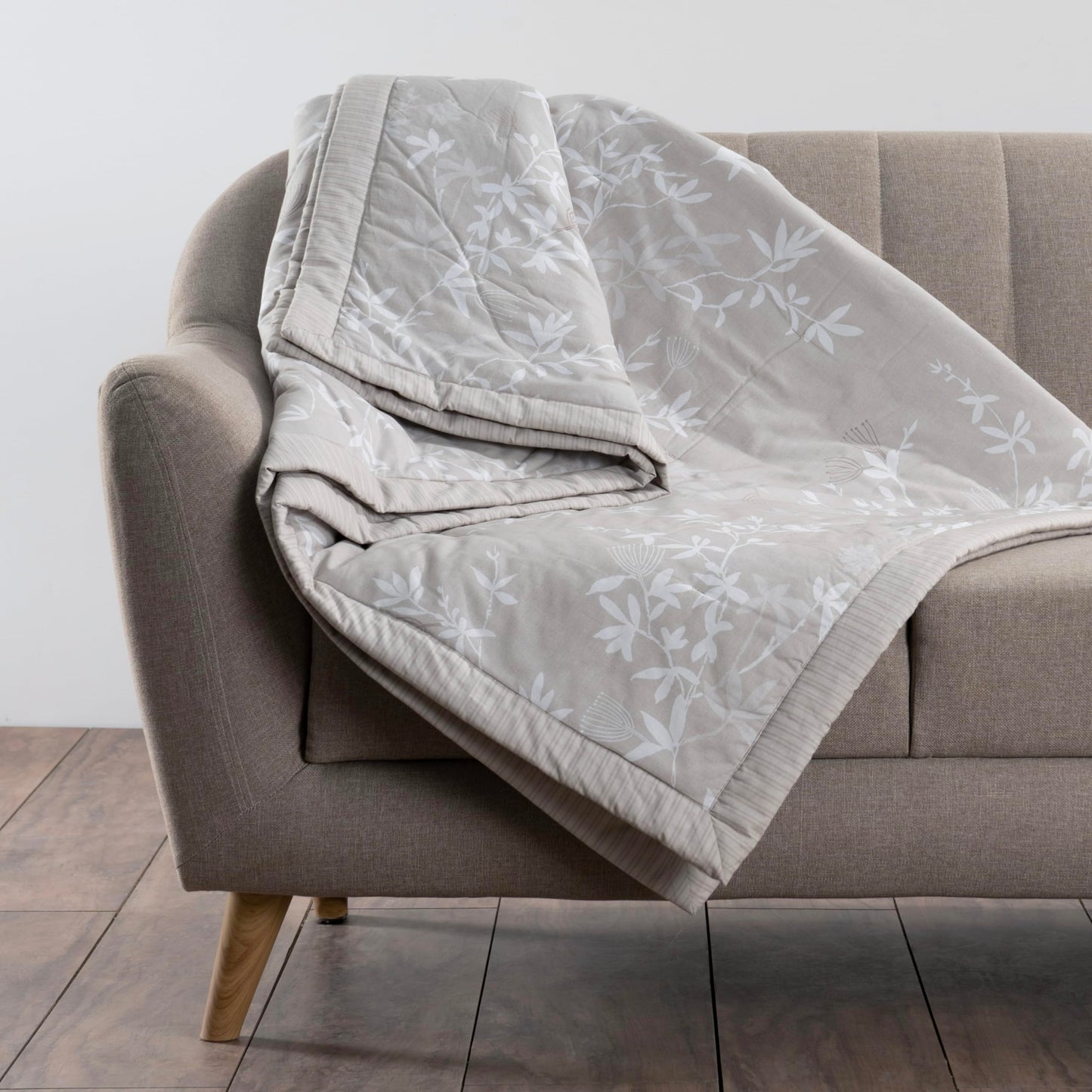 Maison d' Hermine Throw Blanket for Couch Lightweight Soft Warm Breathable Cotton Throw Blankets for Bed Girls Boys Women Men Gifts Sofa Travel Living Room Spring Summer (Louxor, 60" X 80")