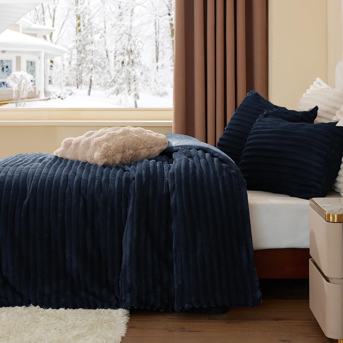 BEDELITE Fleece Queen Comforter Set -Super Soft & Warm Fluffy Navy Blue Bedding, Luxury Fuzzy Heavy Bed Set for All Season with 2 Pillow Cases