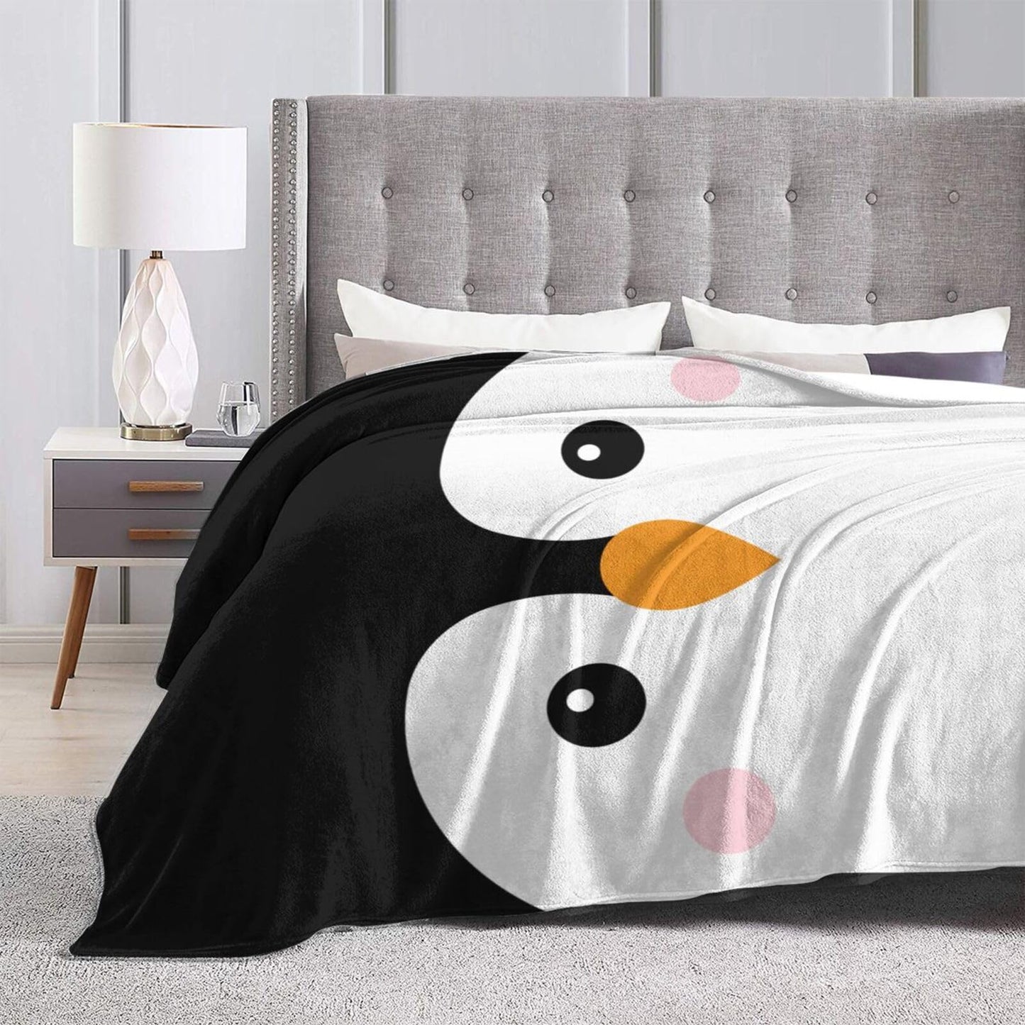 Cute Fun Penguin Blanket Soft Comfy Flannel Throw Blankets Lightweight Warm Bed Throws Plush For Couch Sofa Camping Office Travel Home Bedroom Decor Girls Boys Teens Kids Gifts 50"X40"