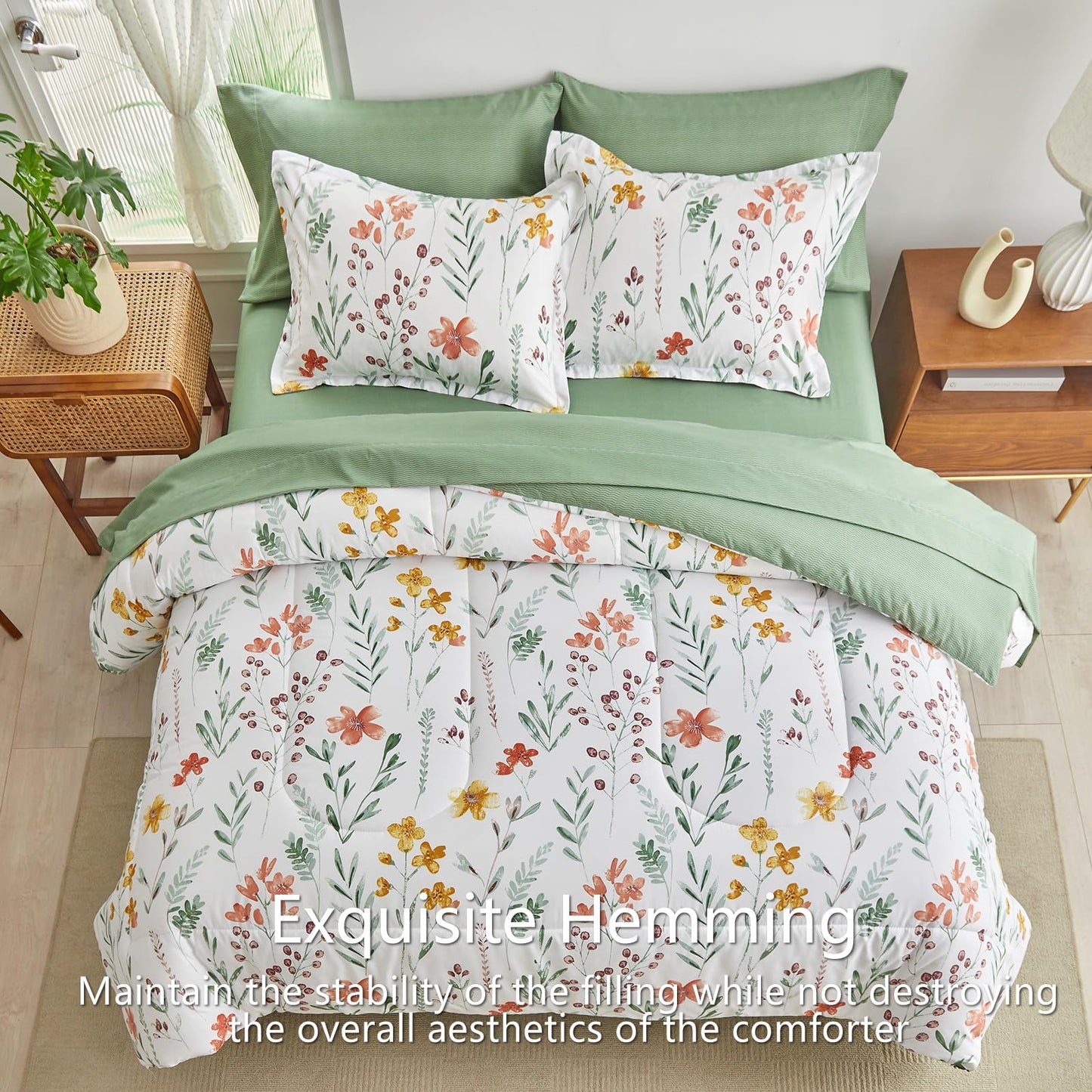 AIKASY Bed in a Bag 7 Pieces Queen Size - Floral Print - Soft Microfiber, Reversible Bed Comforter Set (1 Comforter, 2 Pillow Shams, 1 Flat Sheet, 1 Fitted Sheet, 2 Pillowcases)（White,Queen）