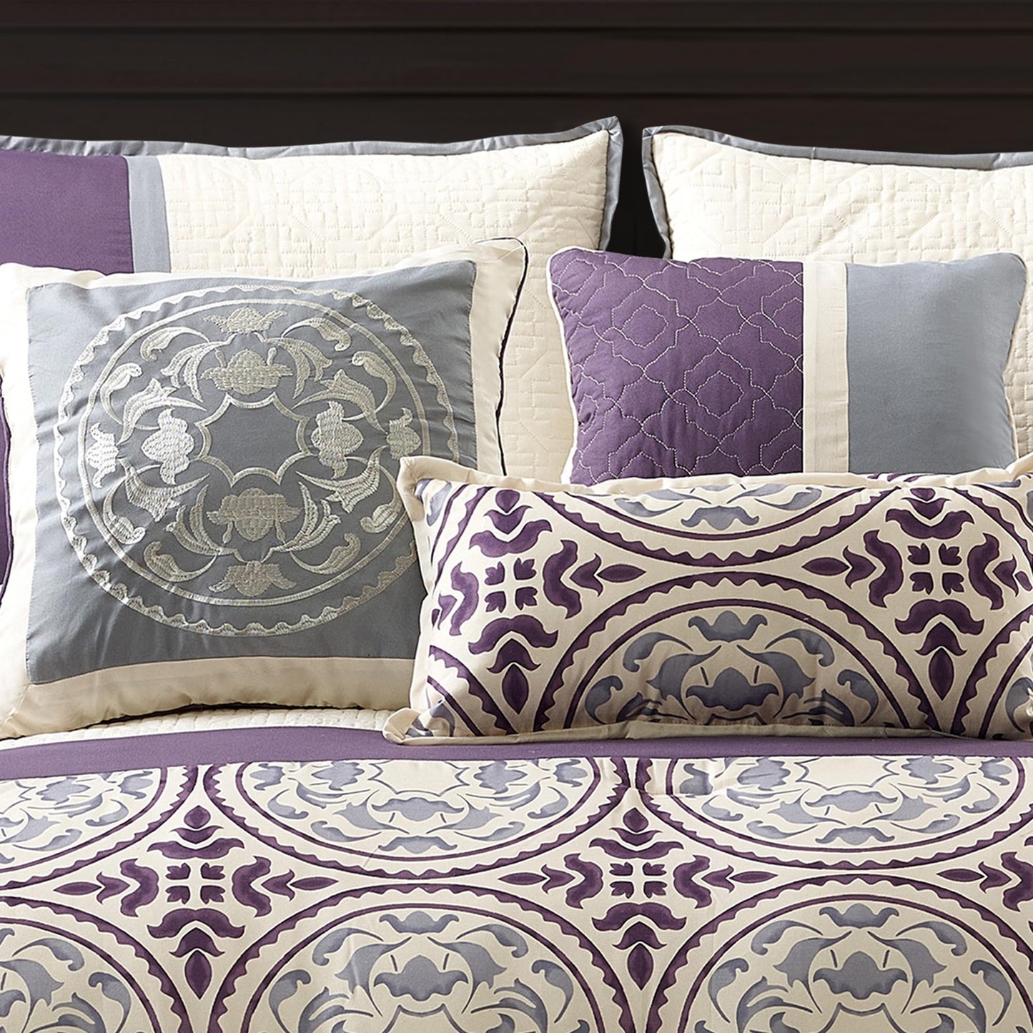 LANCO MODERN LIFESTYLE King Size Comforter Set, Purple, Soft Microfiber Print Fabric Bedding Set, Luxury Home Decor, Bed in a Bag, 7 Pieces Included Comforter, Bedskirt, Shams and Decor Pillows
