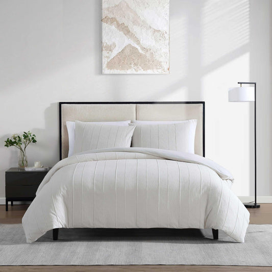 Vera Wang - King Comforter Set, Soft Cotton Bedding w/Smooth Cotton Percale Reverse, Lightweight for Year Round Comfort, 3 Piece Bed Set w/Matching Pillowcases (Woven Tucks Beige)