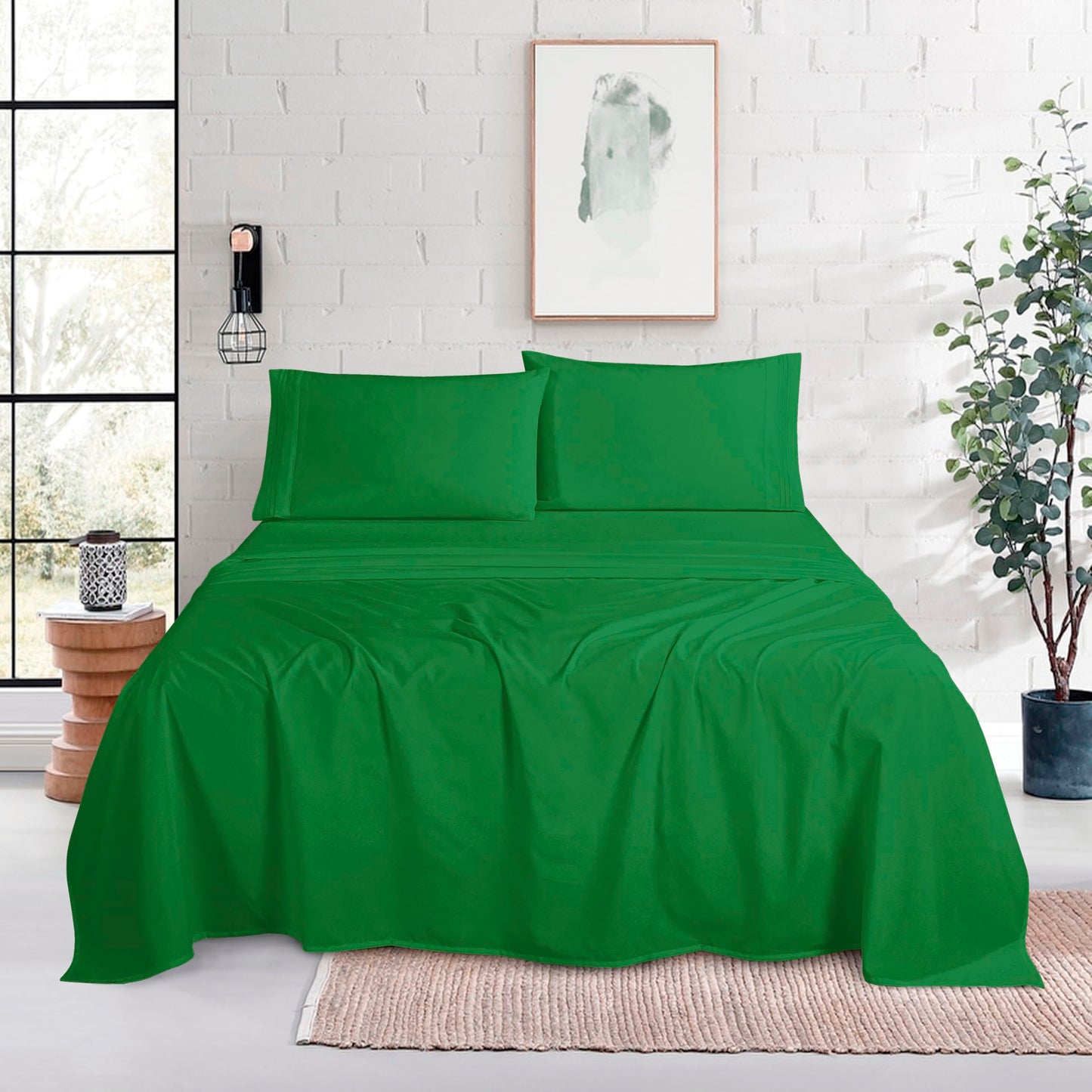 Mocassi Full Size 4-Piece Bed Sheet Set - 1800 Premium Hotel Quality Microfiber 18-24 Inches Extra Deep Pocket Fitted Sheet- Luxury Soft, Breathable, Wrinkle, and Fade Resistant, Emerald Green
