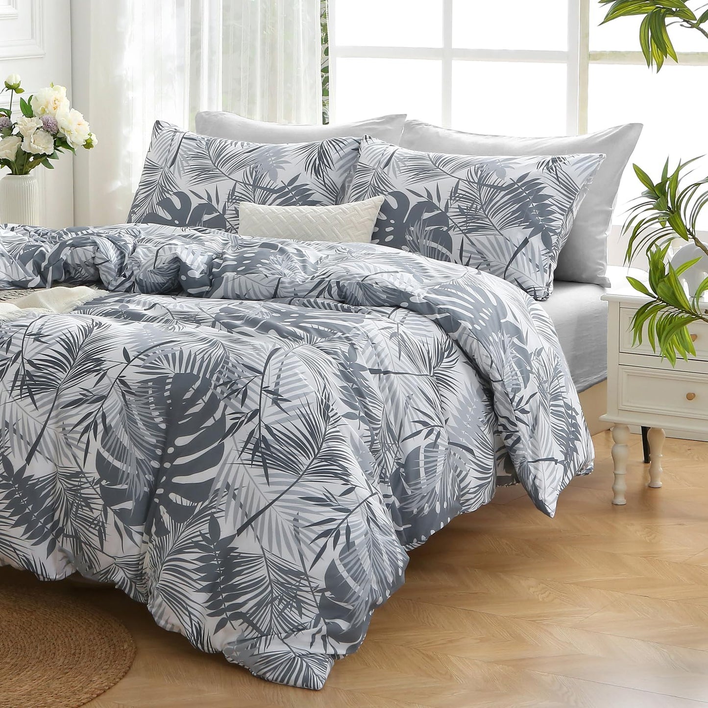 MUXHOMO Black&Grey Bed in a Bag King 7 Pieces, King Comforter Set Reversible Botanical Flowers Design, Ultra Soft & Breathable Bedding Sets with Comforter, Sheets, Pillowcases & Shams