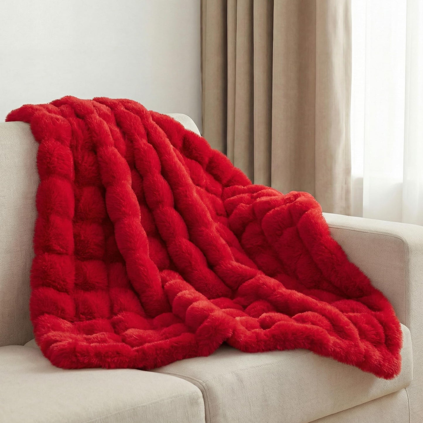 Leximan Cozy Faux Fur Throw Blanket for Couch, Reversible Plush Fluffy Decorative Bubble Throw for Sofa and Living Room, Soft Lap Blanket for Bed, Dog & Cat (Red, 40''x50'')