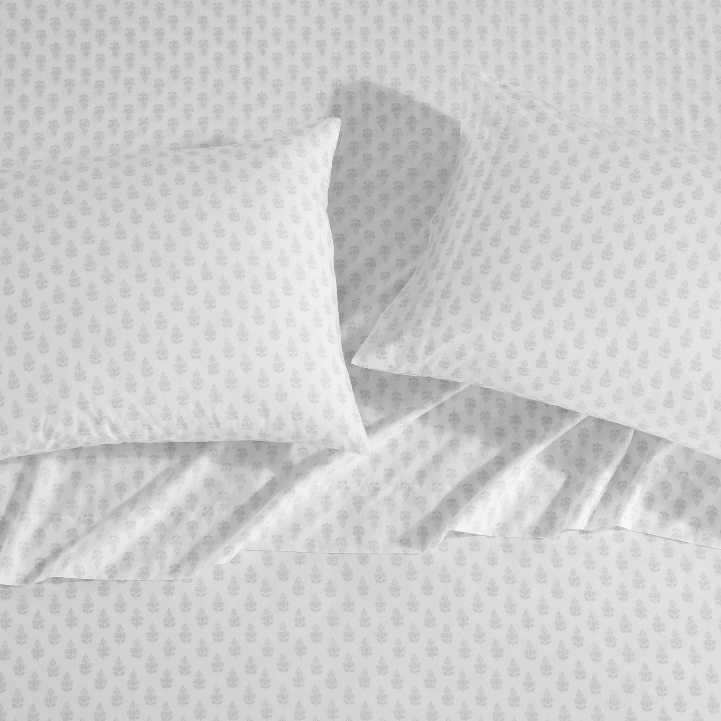 Laura Ashley – Twin Size Sheet Set, Soft & Lightweight Cotton Percale Bedding with Matching Pillowcase, Deep Pocket, Floral Room Decor, College Dorm Room Essentials (Francesca Grey)