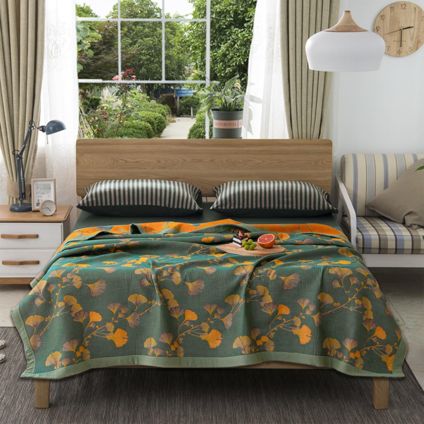 Bifqioy Ginkgo Leaf Quilt Queen Size Dark Green Orange Reversible Cotton Bedspread Coverlet for All Seasons Lightweight Muslin Quilt Throw Blanket for Bed, Couch