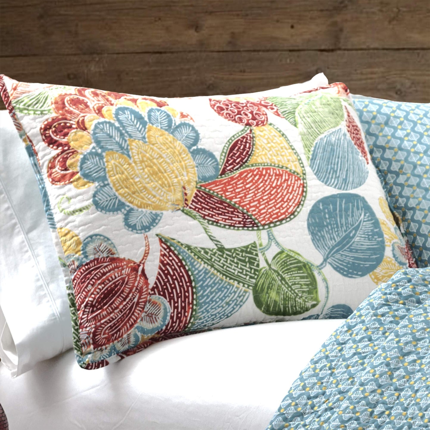 Lush Decor Layla Quilt Floral Leaf Print 3 Piece Reversible Bedding Set, King, Orange Blue