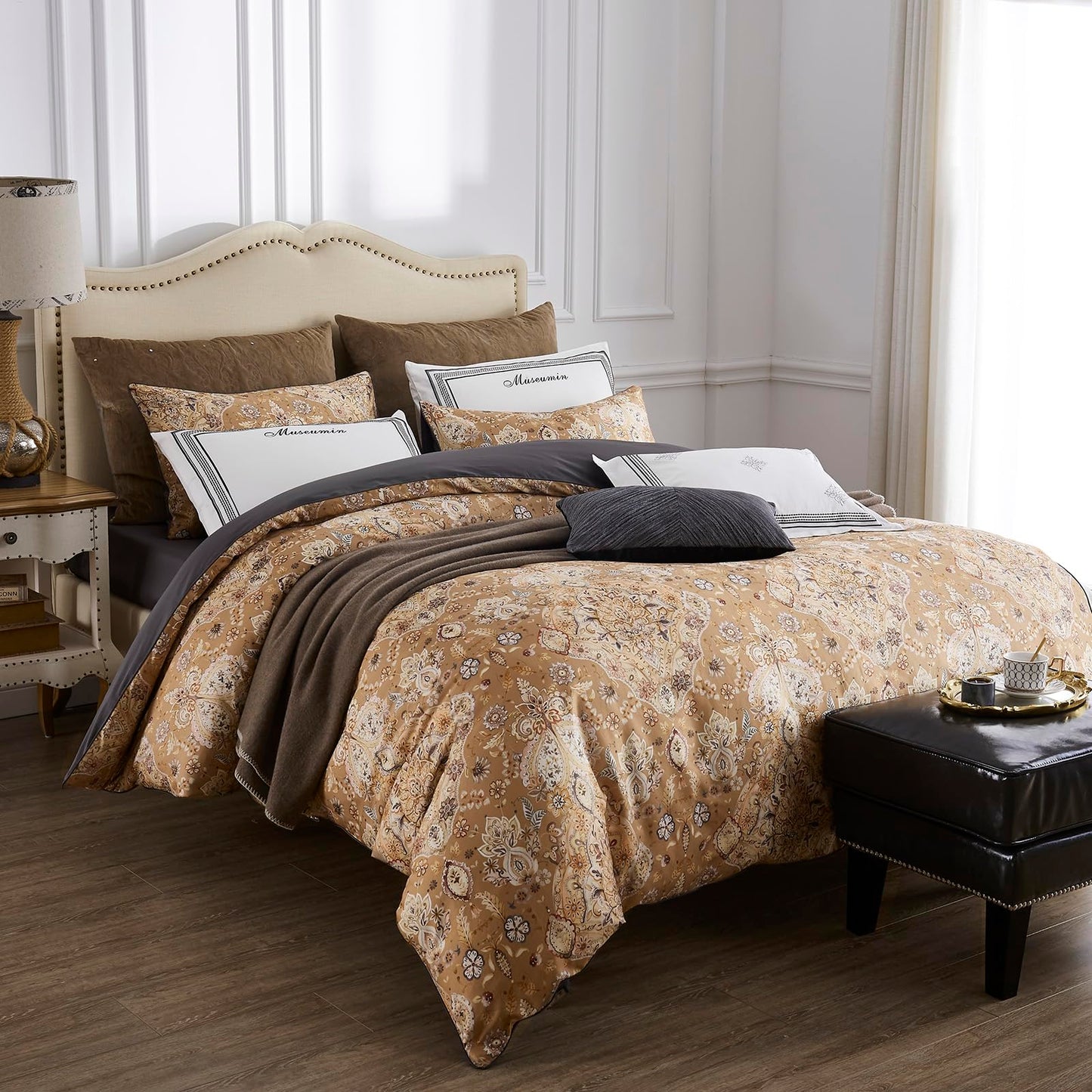 mixinni Long Staple Cotton Percale Golden Paisley Duvet Cover King Size Boho Floral Pattern 3 Pieces Soft Aesthetic Bedding Set for Him and Her, 1 Duvet Cover and 2 Pillowcases for All Seasons