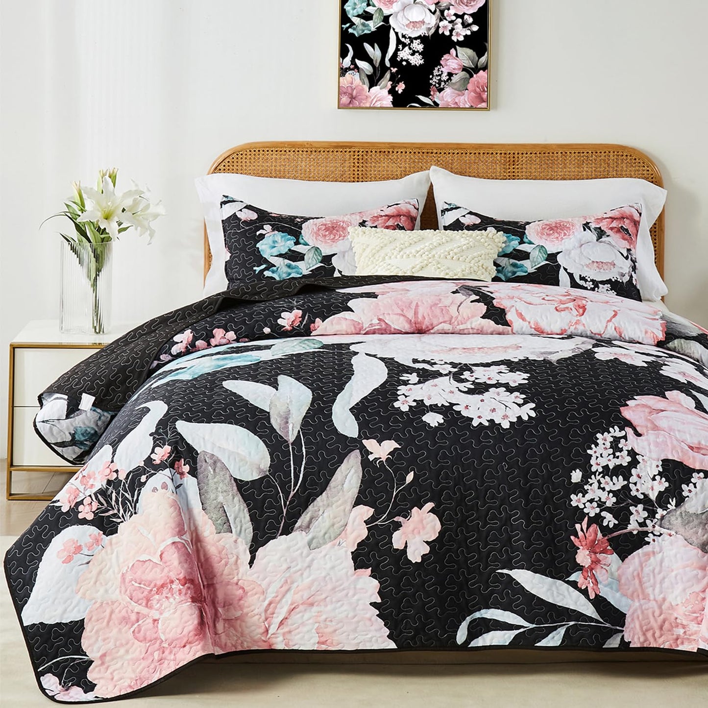 Yogeneg Full Queen Size Quilt Set, Pink Floral Botanical Pattern Black Bedding Set,3 Piece Lightweight Soft Summer Bedspread Coverlet with 2 PIillow Sham for All Season(Pink Floral,90"x96")