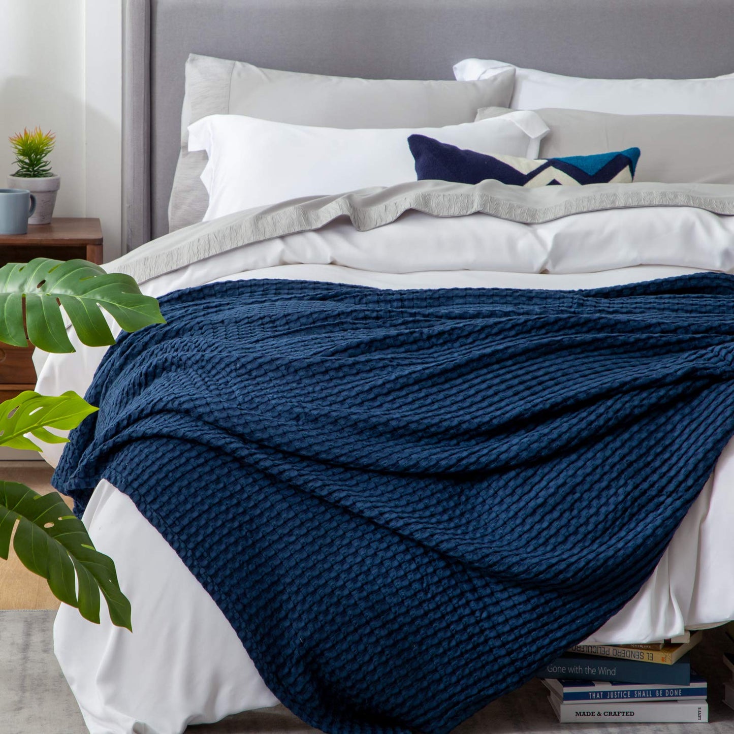 Bedsure Cooling Cotton Waffle Queen Size Blanket - Lightweight Breathable Summer Blanket of Rayon Derived from Bamboo for Hot Sleepers, Luxury Throws for Bed, Couch and Sofa, Navy, 90x90 Inches