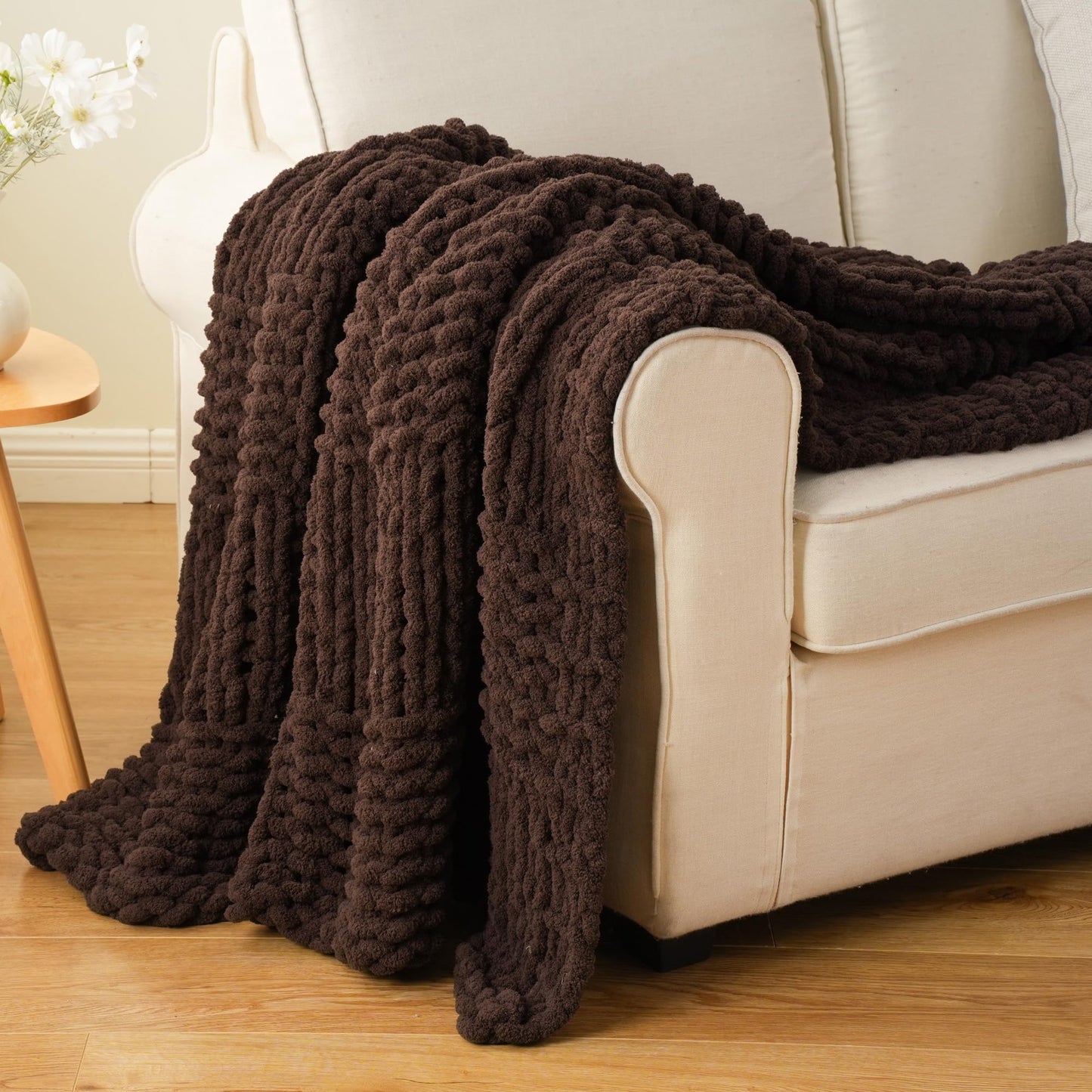 Bunnikins & Clover Dark Brown Throw Blanket for Couch, Chunky Knit Chocolate Throw Blanket for Bed, Chenille Brown Blanket for Home Decor, 50"x60"