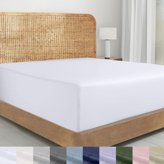 California Design Den 100% Organic Cotton Fitted Sheet Queen Size Only - Percale Queen Deep Pocket Fitted Sheet, Lightweight, Snug-Fit, Crisp, Durable - White