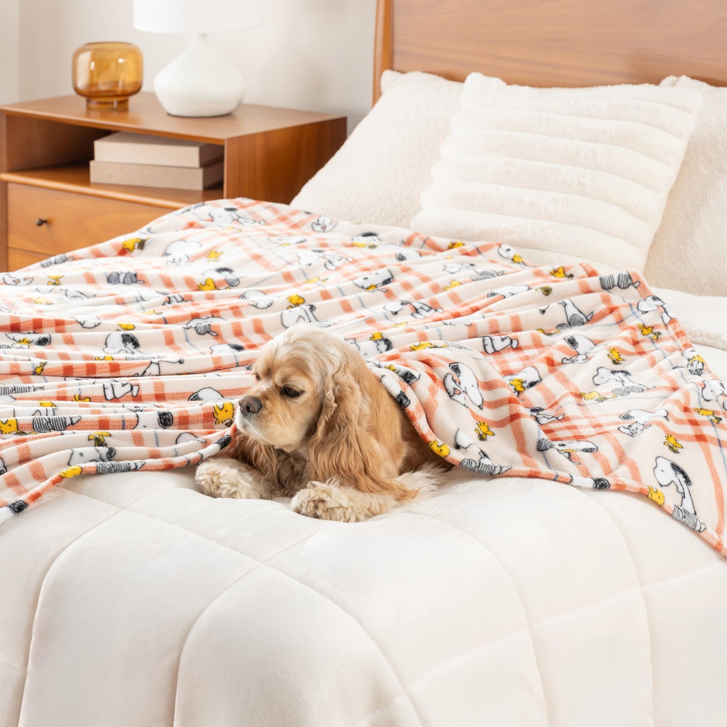 Berkshire Blanket Peanuts VelvetLoft Cute Character Snoopy Plush Throw Blanket,Peanuts Snoopy and Woodstock Wood Holiday Plaid,Throw 55 in x 70 in (Official Peanuts® Product)