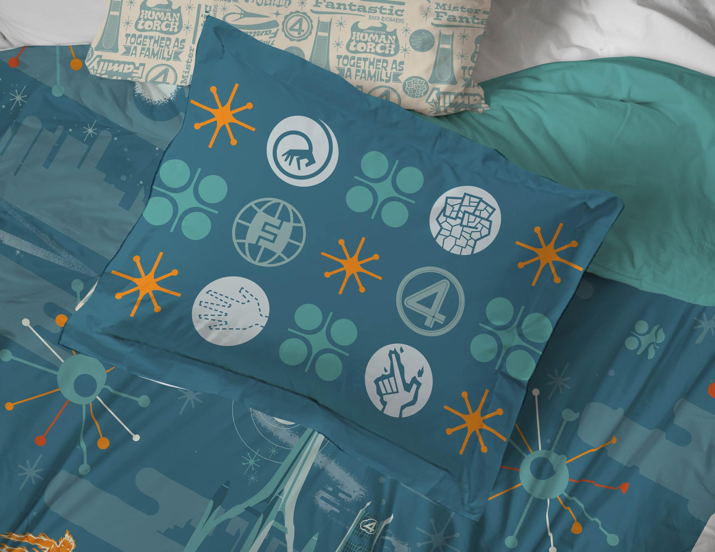 Jay Franco Kids Bed Set, Blue, The Fantastic Four, 7 Piece Queen