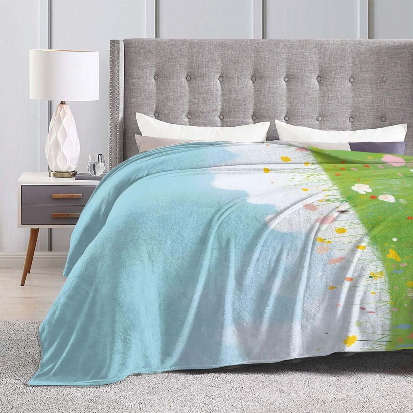 Blue Sky Grassland Flowers Throw Blanket for Couch Soft Blanket for Bed Bed Sofa Decor for Living Room Bedroom 60"X50"