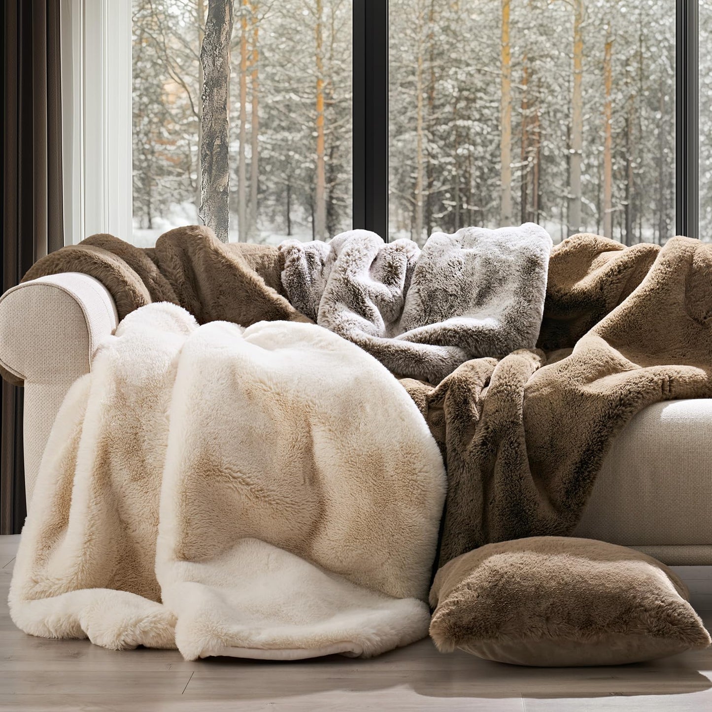EVERGRACEHOME Luxury Soft Faux Chinchilla Fur Throw Blanket for Couch, Warm Thick Heavy Winter Throw Blanket 1220GSM for Bed, Fluffy Cozy Mink Blanket with Reversible Velvet, Arctic White, 60"x80"