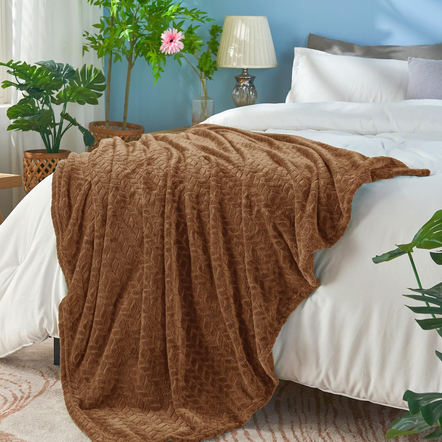 inhand Fleece Twin Blanket for Bed Chocolate Brown Throw Blanket for Couch Super Soft Cozy Warm Blankets and Throws Lightweight Fuzzy Large Blanket for Sofa Bed Office,60x90 inches