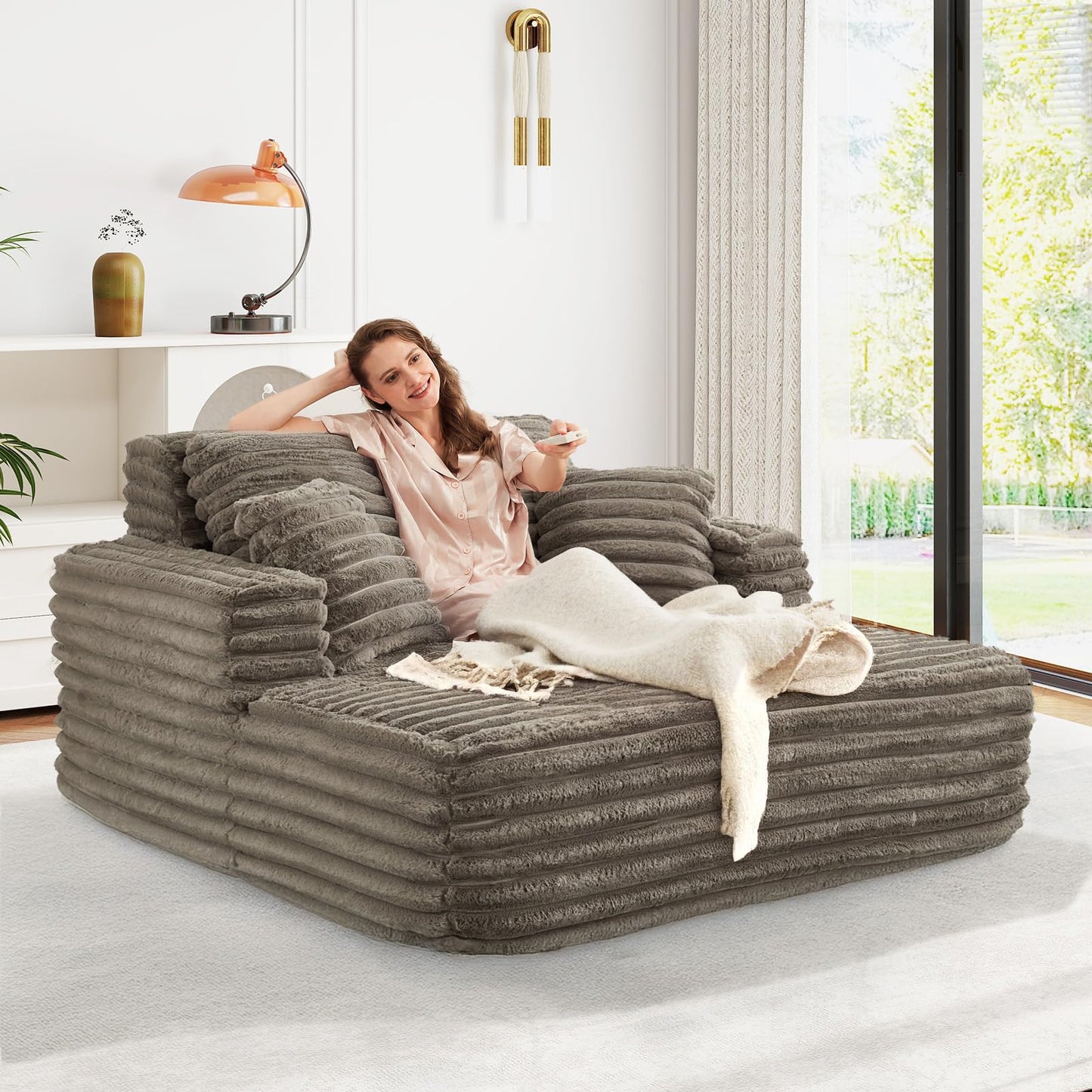JEEOHEY 56" Oversized Chaise Lounge Chair Indoor,Plush Faux Fur Sleeper Sofa Couch Bed with Pillows&Wide Armrests,Fluffy Comfy Cloud Couch,Compression Foam Couch for Living Room,Bedroom(Brown)