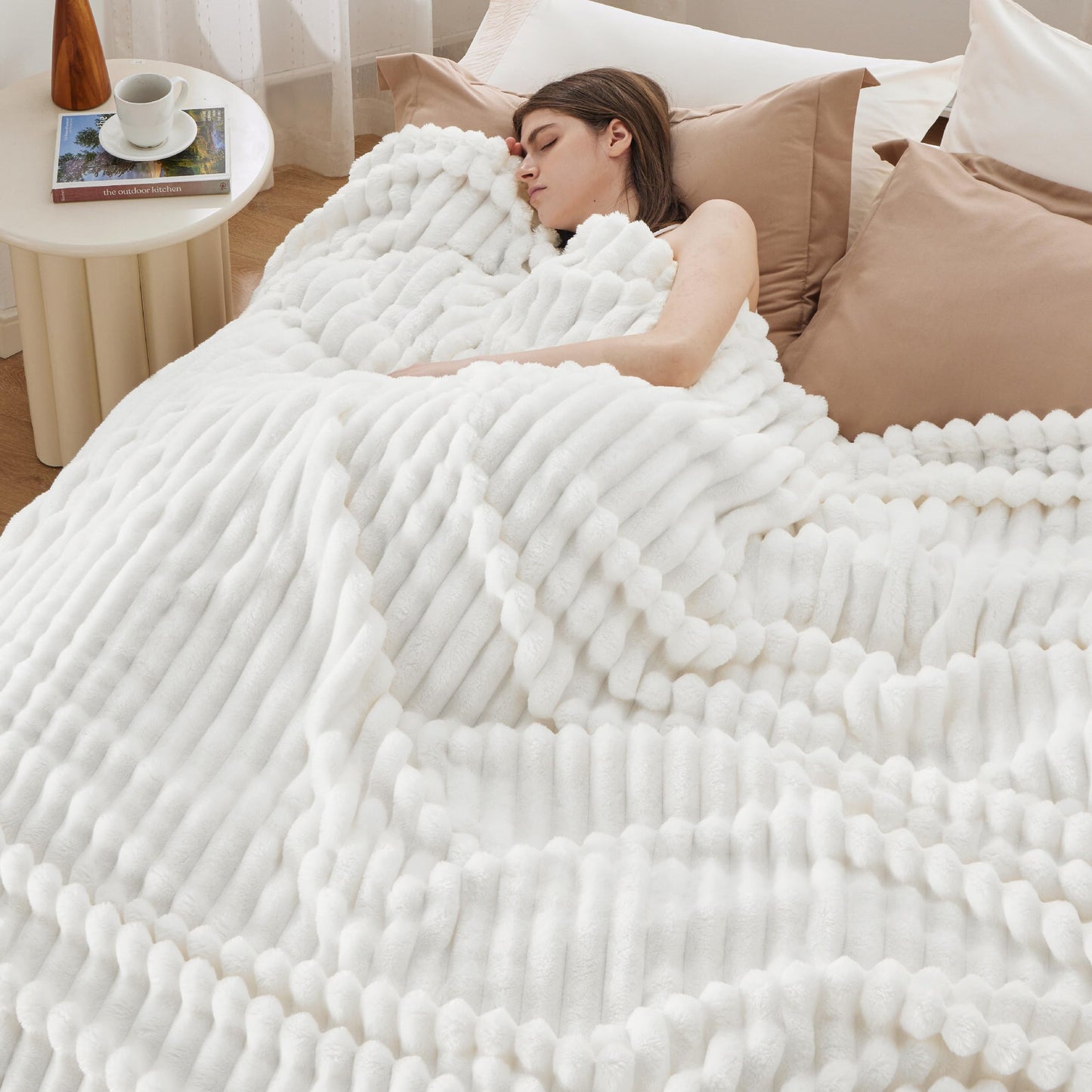 Bedsure King Size Blanket for Bed&King Size Blanket for Bed, White, 108x90 Inches