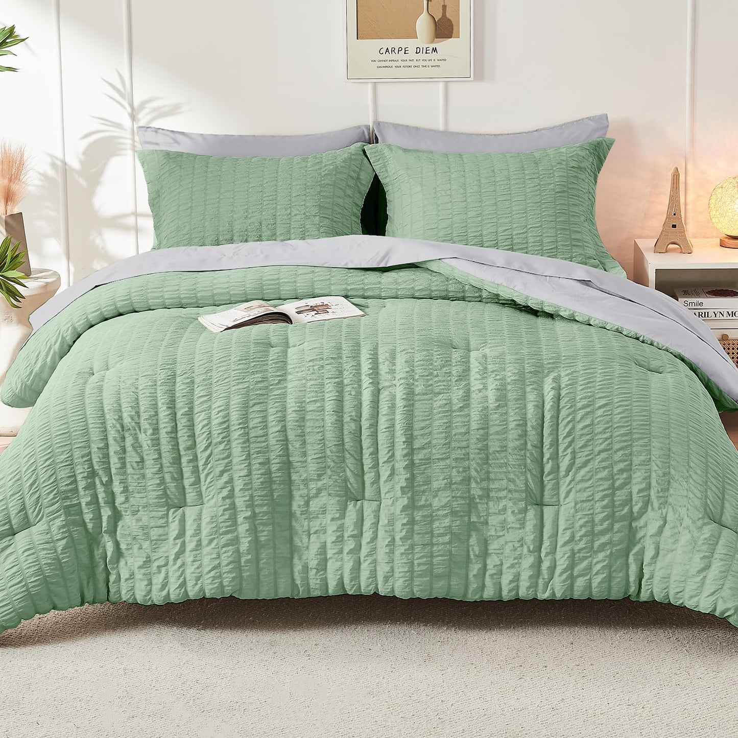HYMOKEGE Sage Green/Light Grey Twin Comforter Set Seersucker 5 Pieces, All Season Luxury Bed in a Bag for Bedroom, Bedding Set with Comforter, Sheets, Pillowcase & Sham