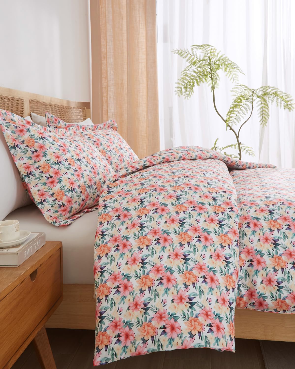 Duvet Cover Twin/TXL Size Set - Extra Soft Floral Duvet Cover 68 x 90 with 1 Pillow Sham - Comfy, Breathable Floral Bedding Set - Hotel Luxury & Fade Free with Zipper Closures & Ties - Blush Bouquet