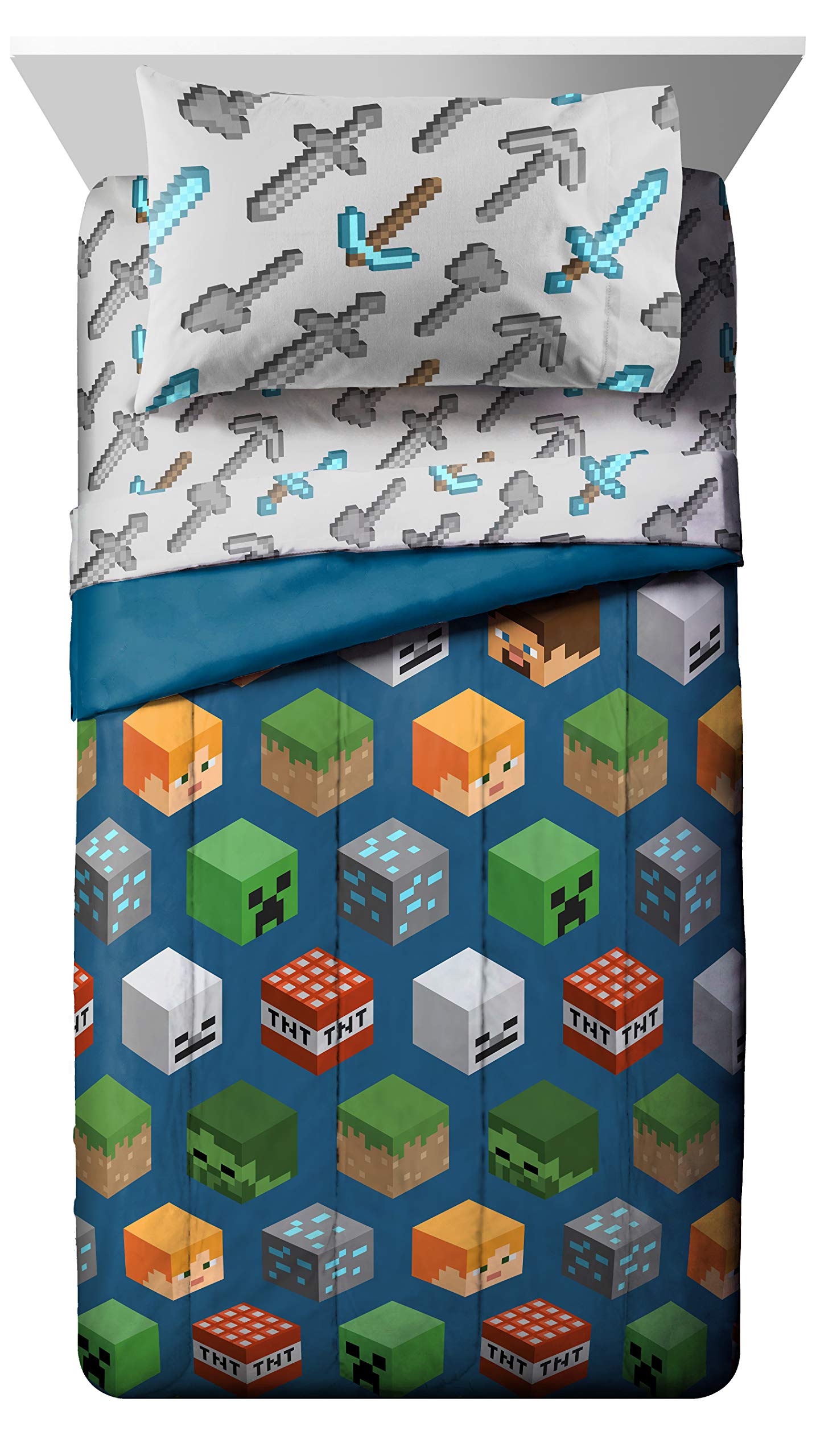Jay Franco Minecraft Isometric 5 Piece Full Bed Set - Includes Comforter & Sheet Set - Bedding Features Creeper - Super Soft Fade Resistant Polyester - (Official Minecraft Product)