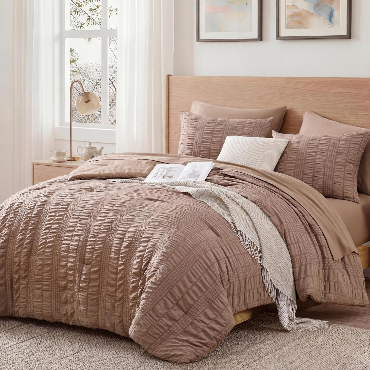 CASAAGUSTO Queen Comforter Set, 7 Pieces Brown Seersucker Bed in a Bag Queen Size Soft All Seasons, Bedding Sets with Comforter, Flat Sheet, Fitted Sheet, 2 Pillow Shams, 2 Pillowcases