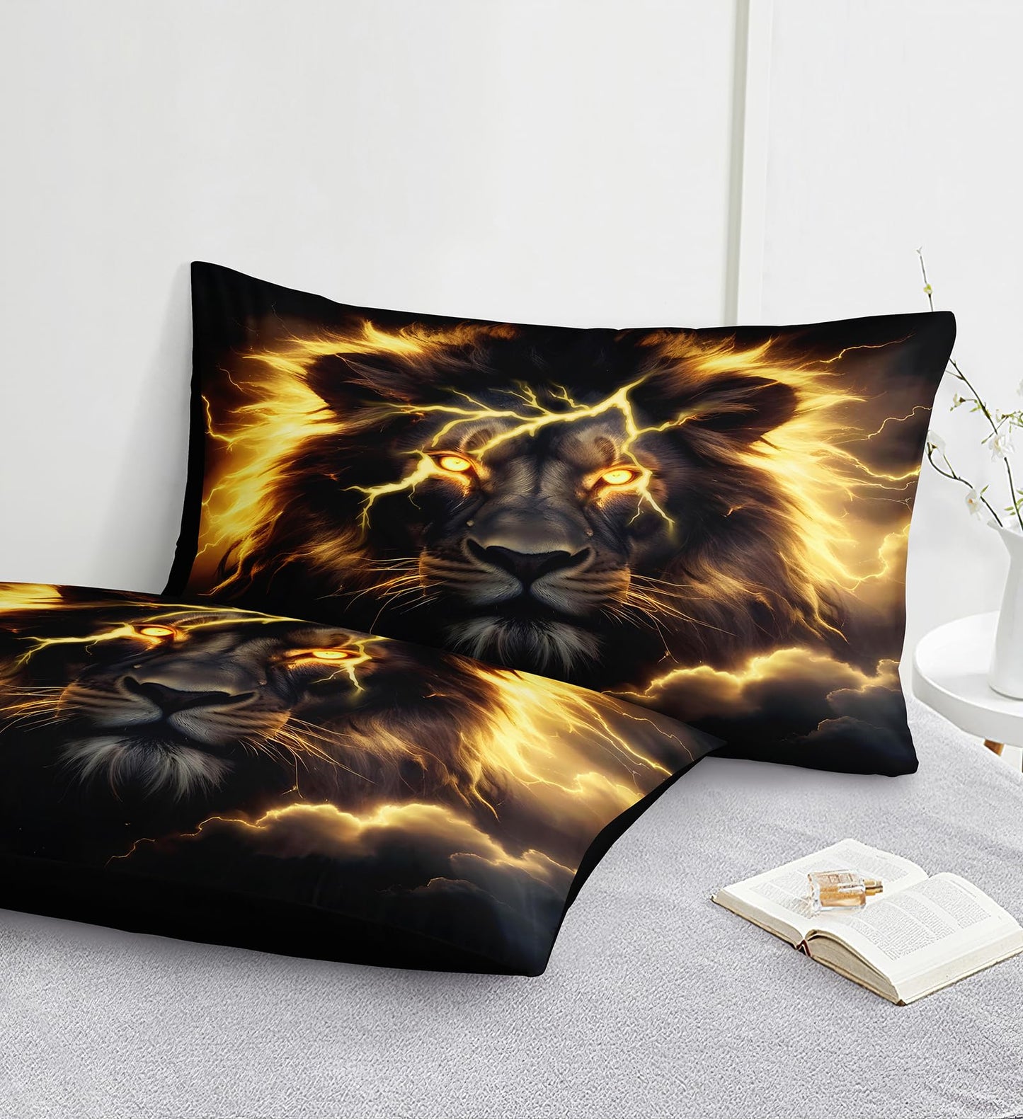 Lion Queen Comforter Set Black and Gold Bed in a Bag Golden Loin Bed Set Home Decor 8 Pcs Black Sheet Set Wild Animal Comforter Set with 1 Cushion Cover