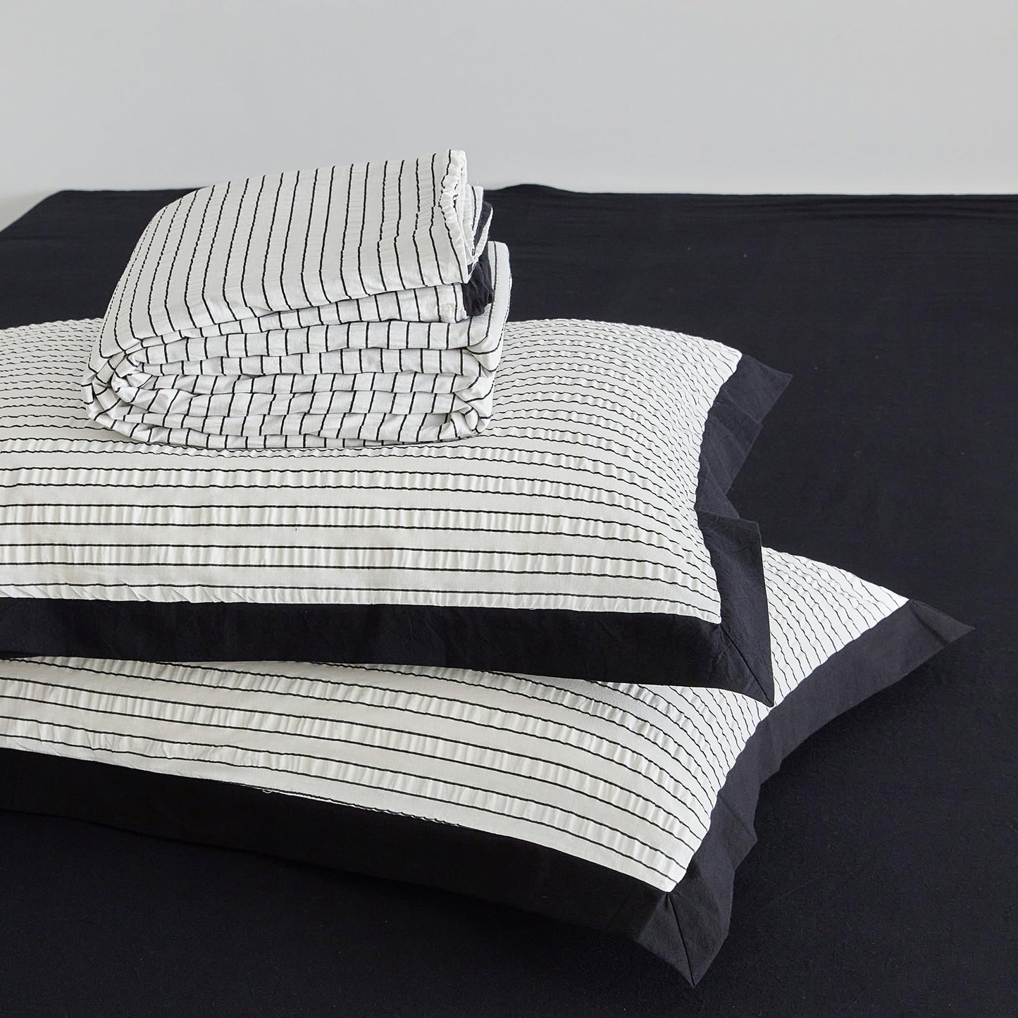 SUSYBAO Black White Striped Duvet Cover Queen 100% Cotton 3 Pcs Set 1 White Seersucker Duvet Cover with Zipper Ties 2 Pillow Shams Washed Cotton Textured Black Stripe Bedding Set Soft