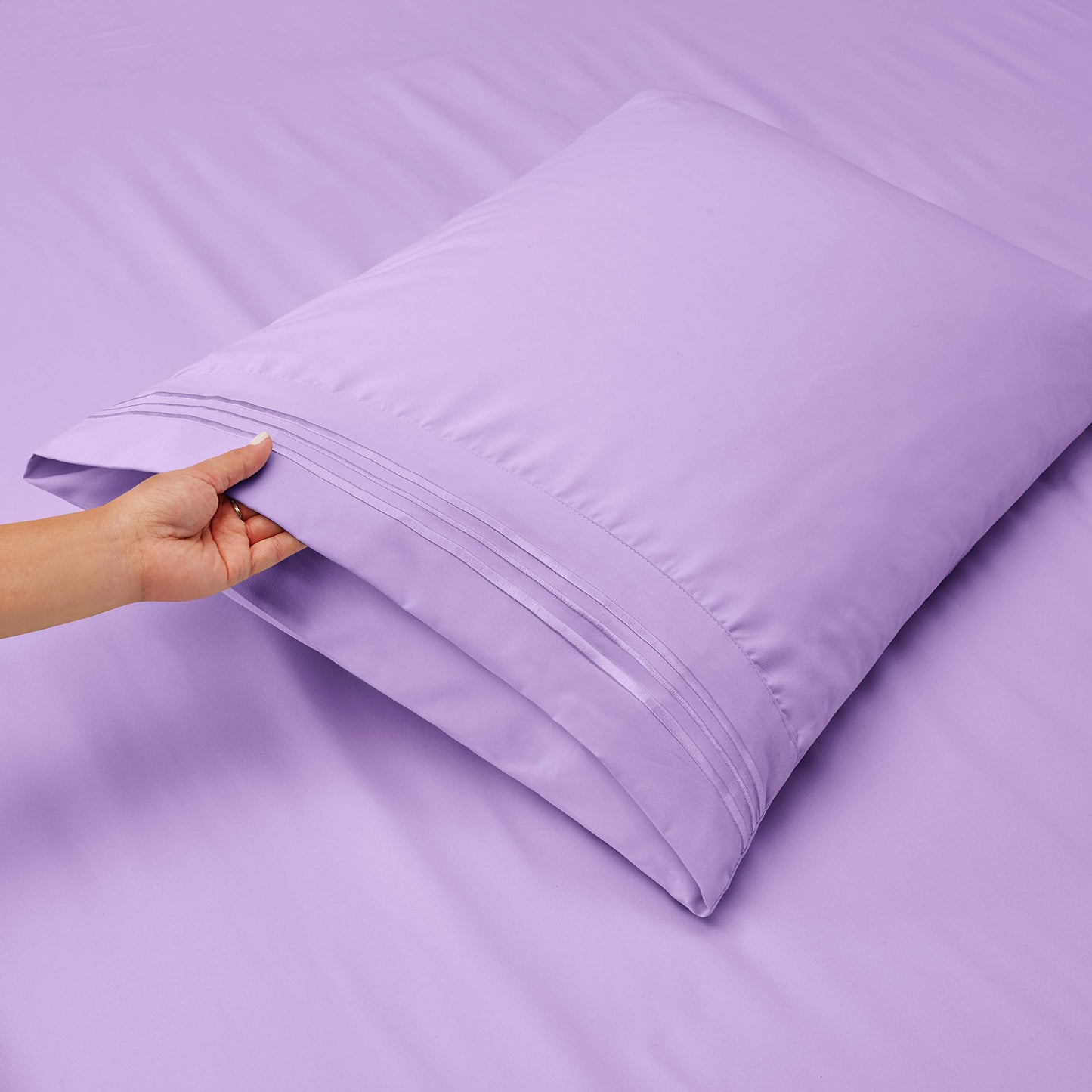 Hearth & Harbor Full Size Sheets - 4 Piece Bed Sheet Set, Hotel Luxury Double Brushed Bed Sheets - Extra Soft Bedding Sheets & Pillowcases, Full, Lavender