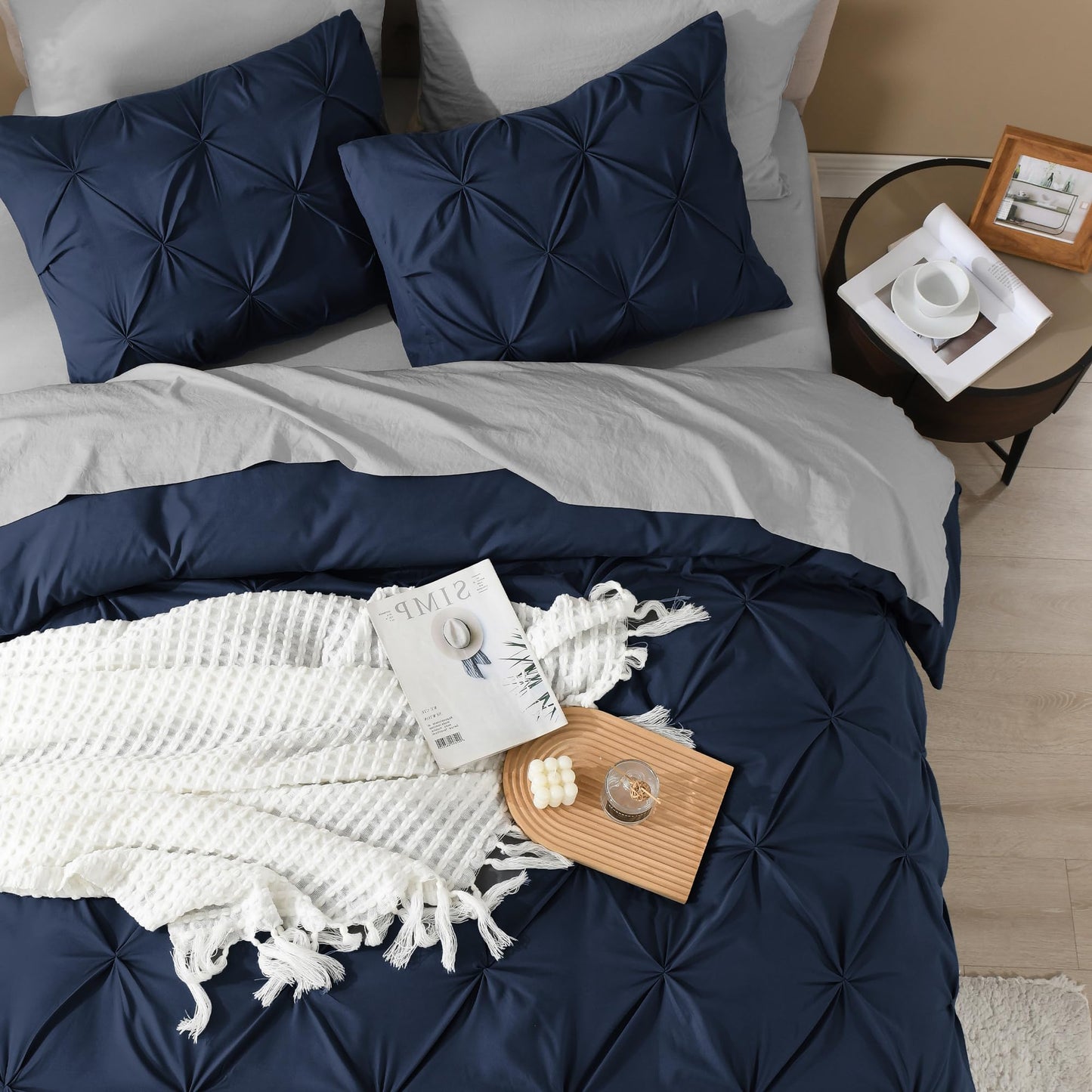 Litanika Navy Blue Pinch Pleat Duvet Cover Queen, 3 Pieces Pintuck Cover Soft Polyester Bedding Set with Zipper Closure & Corner Ties(90x90Inch-1 Duvet Cover, 2 Pillowcases)