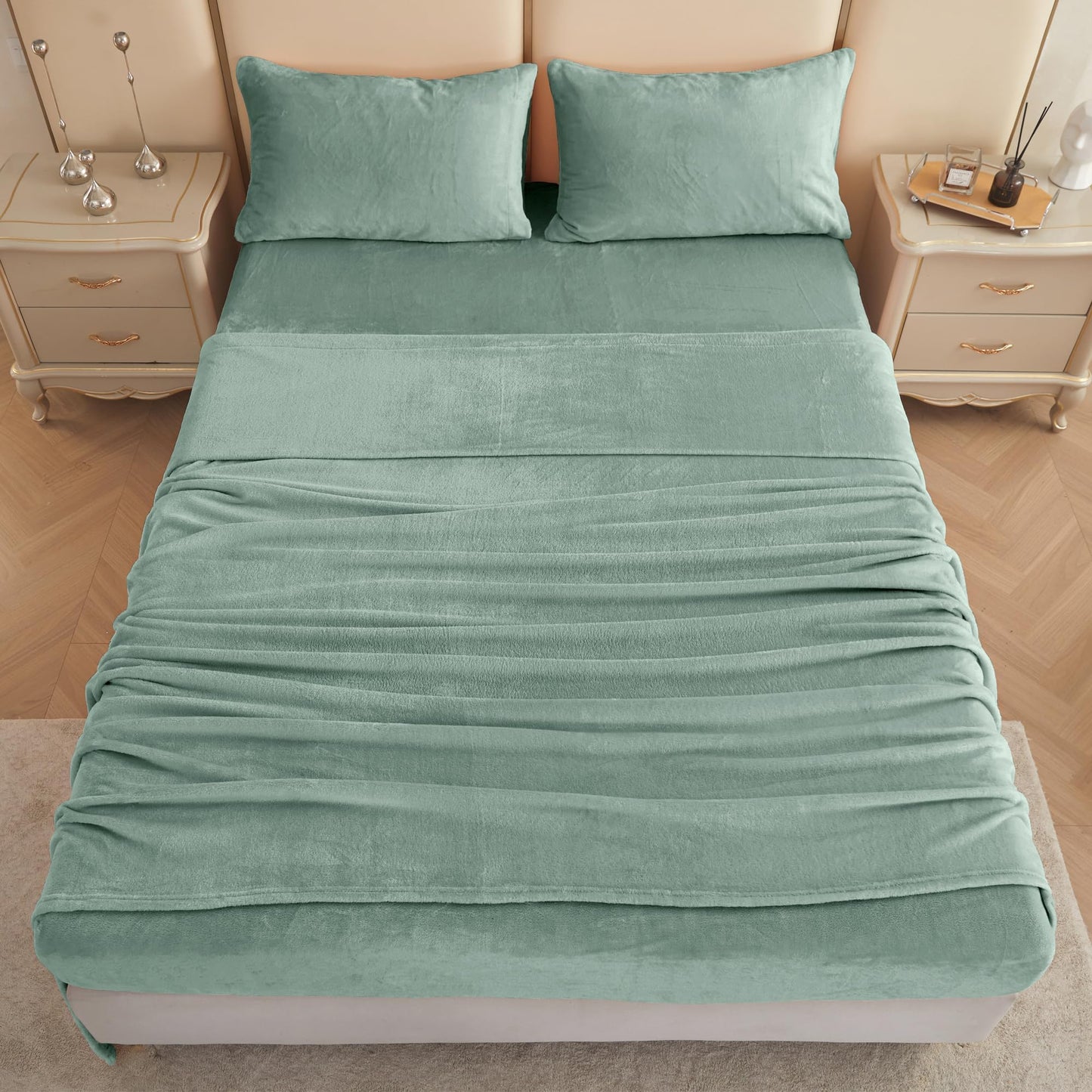 Viviland Plush Micro Polar Fleece Full Bed Sheet Set, Cozy Flannel-Like Velvet/Velour Fitted Sheets with 15" Deep Pocket, Fuzzy Warm Winter Double Sheets & Pillowcase Set, Sage Green