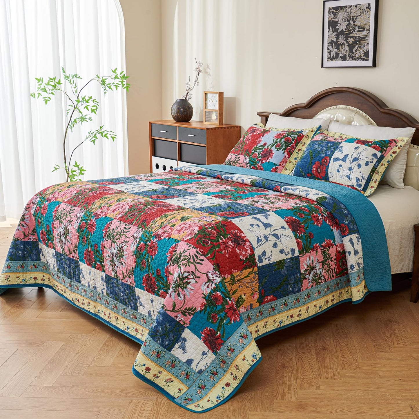 EVENHUG 100% Cotton Patchwork Quilt Queen Size Set Lightweight Floral Queen Quilts Bedding Set Bedspread Coverlet Reversible Bed Cover with Pillow Shams for All Seasons 3 Pieces (92"X96")