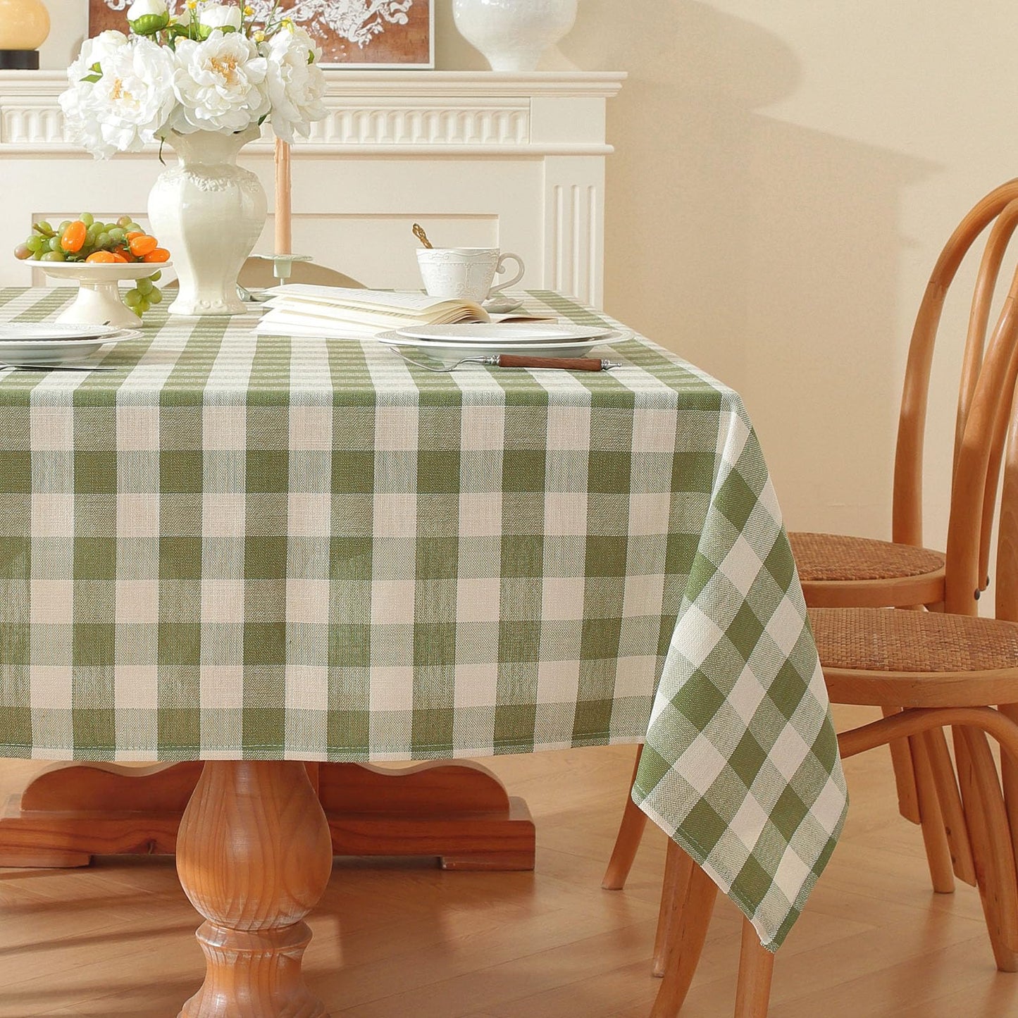gillhov Gingham Tablecloth Rectangle Checkered Table Cloth Cotton Linen Fabric Wrinkle Free Washable Buffalo Plaid Table Cover for Kitchen Dining Picnic Camping, Green and White, 55 * 55 inch