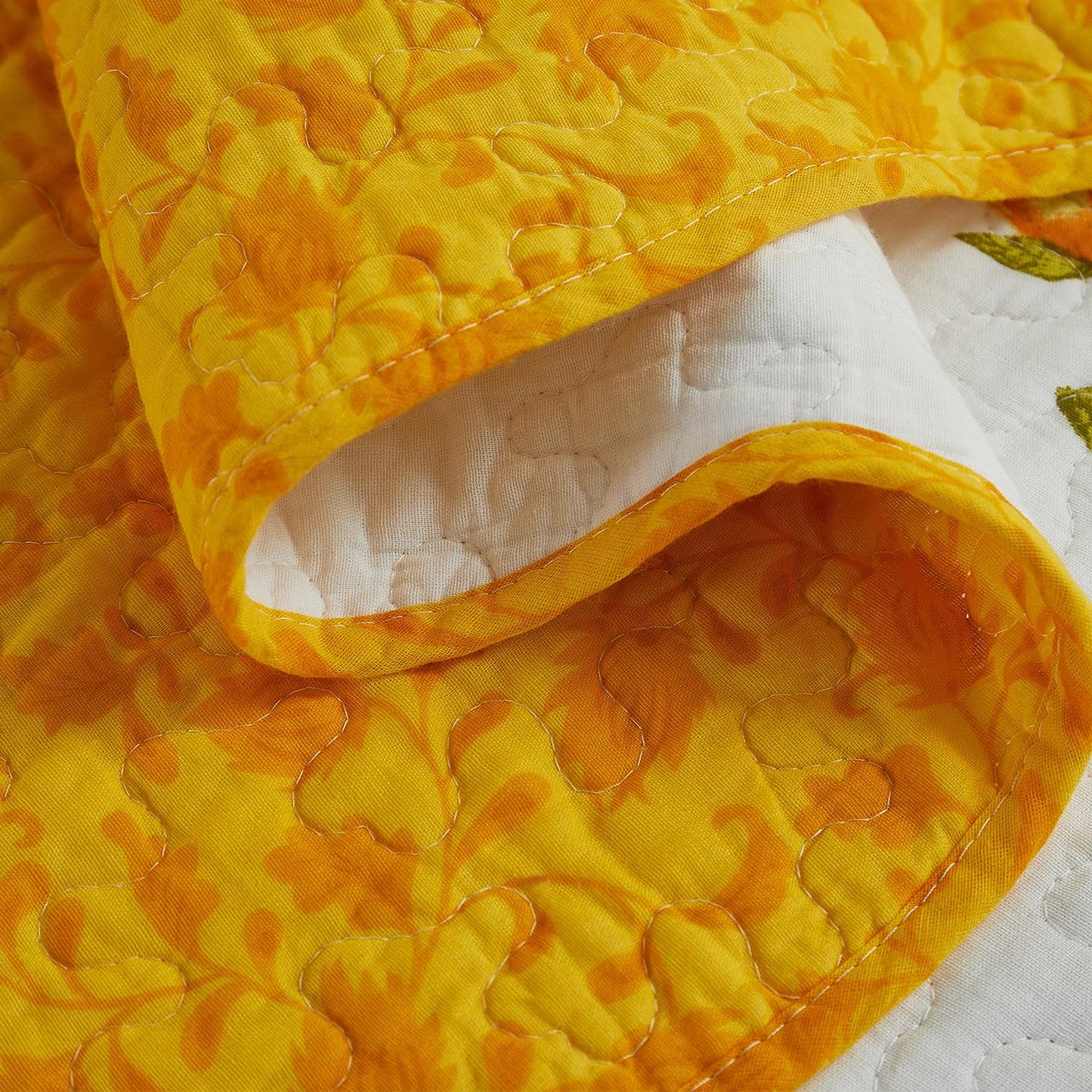 Cmfshape Floral Quilt Sets Bedspread Set,100% Cotton Yellow Sunflower Bedding Set,Reversible Lightweight Soft Bedspread Coverlet for All Season with 2 Pillow Shams(Queen 92"x96")